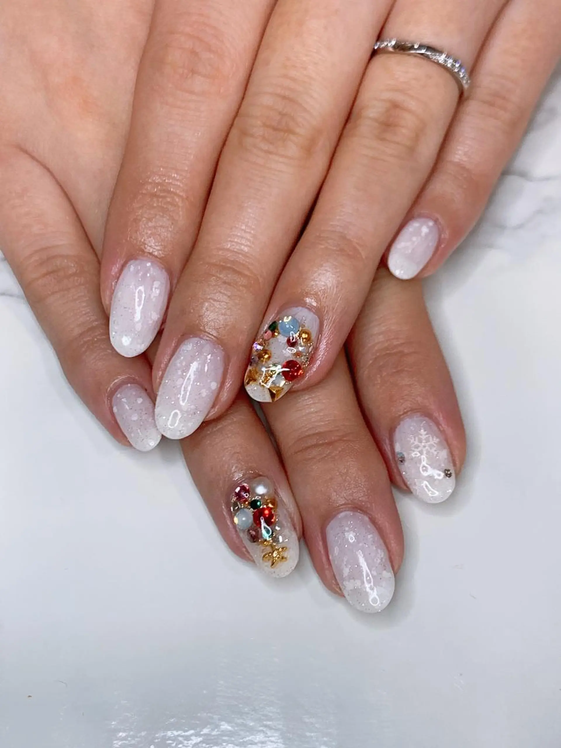 ネイル ストーンネイル クリスマス 高橋 実和子のマツエク・マツパデザイン