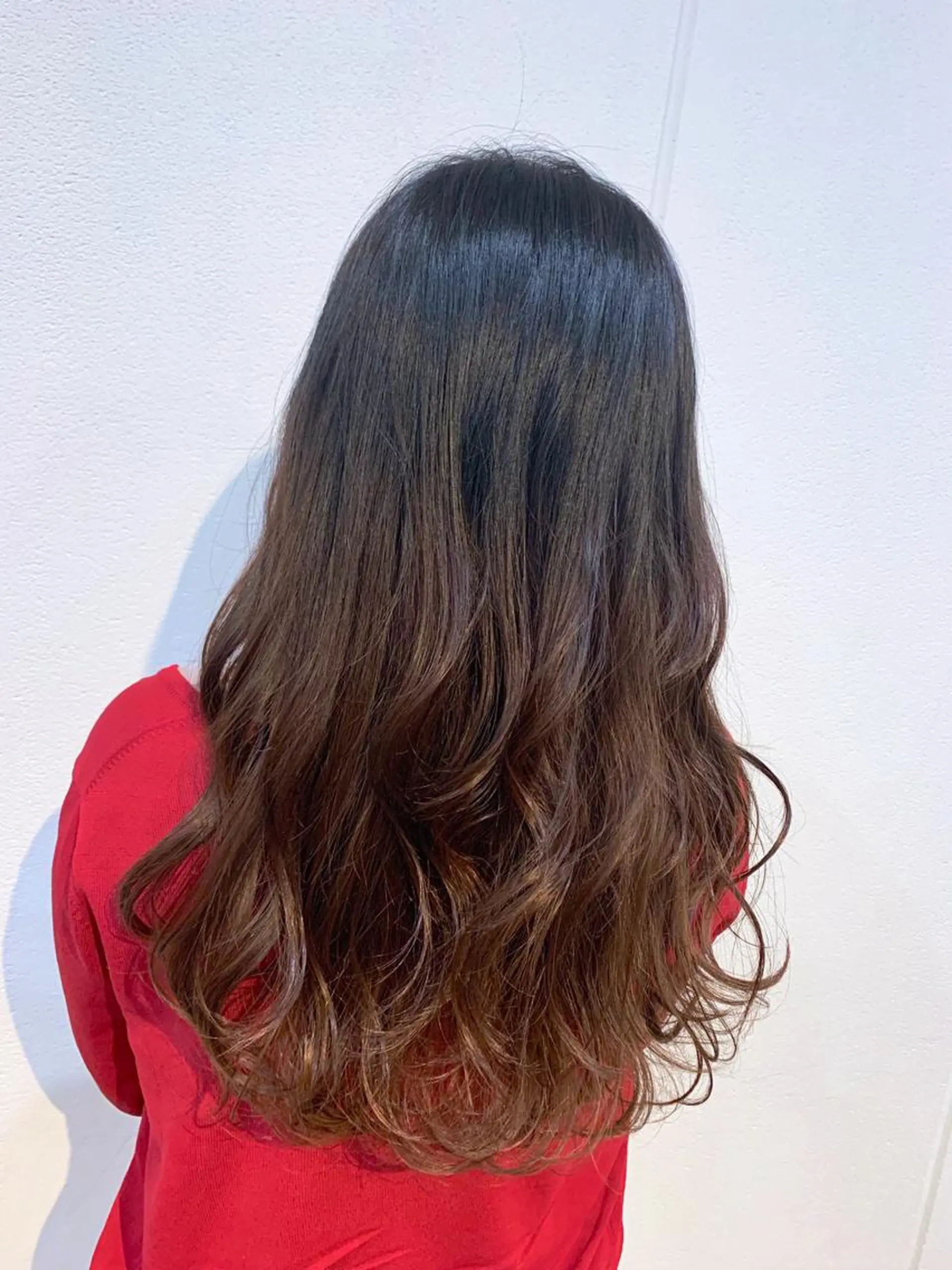 ロング カラー ブラウンカラー グラデーションカラー ピンクカラー ピンクブラウン Lolonois梅田 /Okazaki:)のヘアスタイル