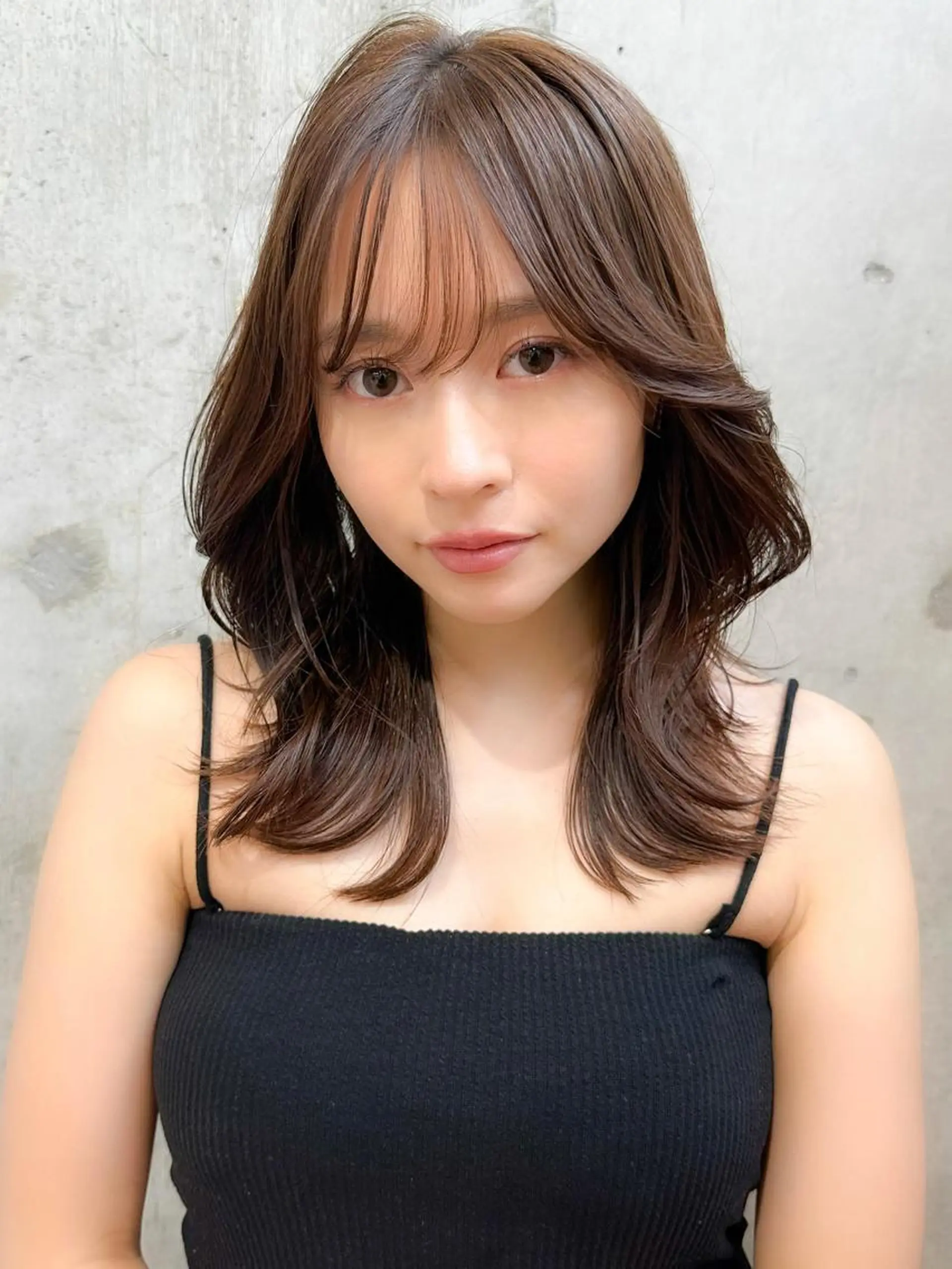 セミロング カラー シールエクステ セミロングパーマ ブリーチ ケアブリーチ ダブルカラー カット トリートメント 新宿/韓国風レイヤー 髪質改善/渋谷直樹のヘアスタイル