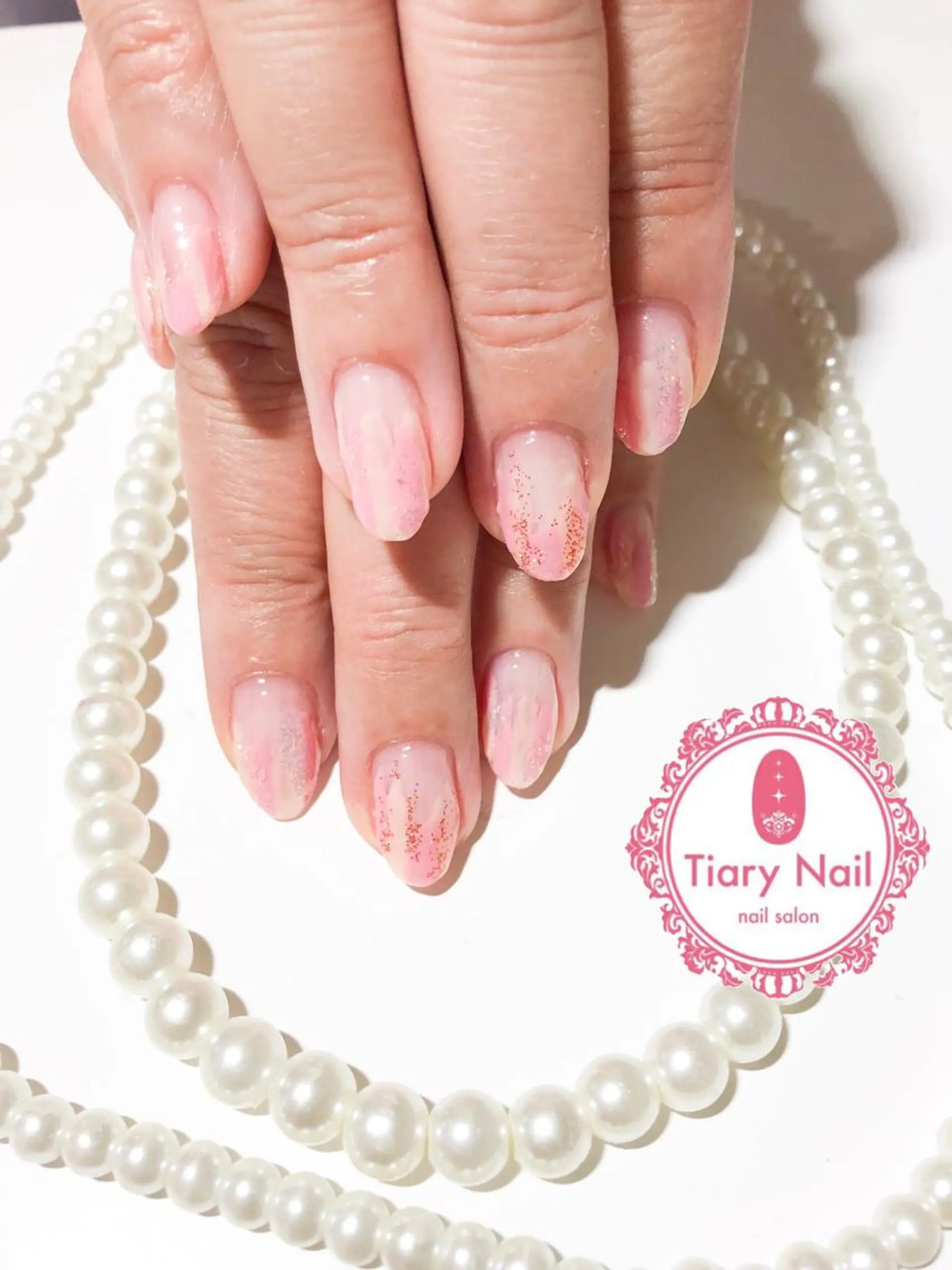ネイル tiarynail K K🐼のネイルデザイン