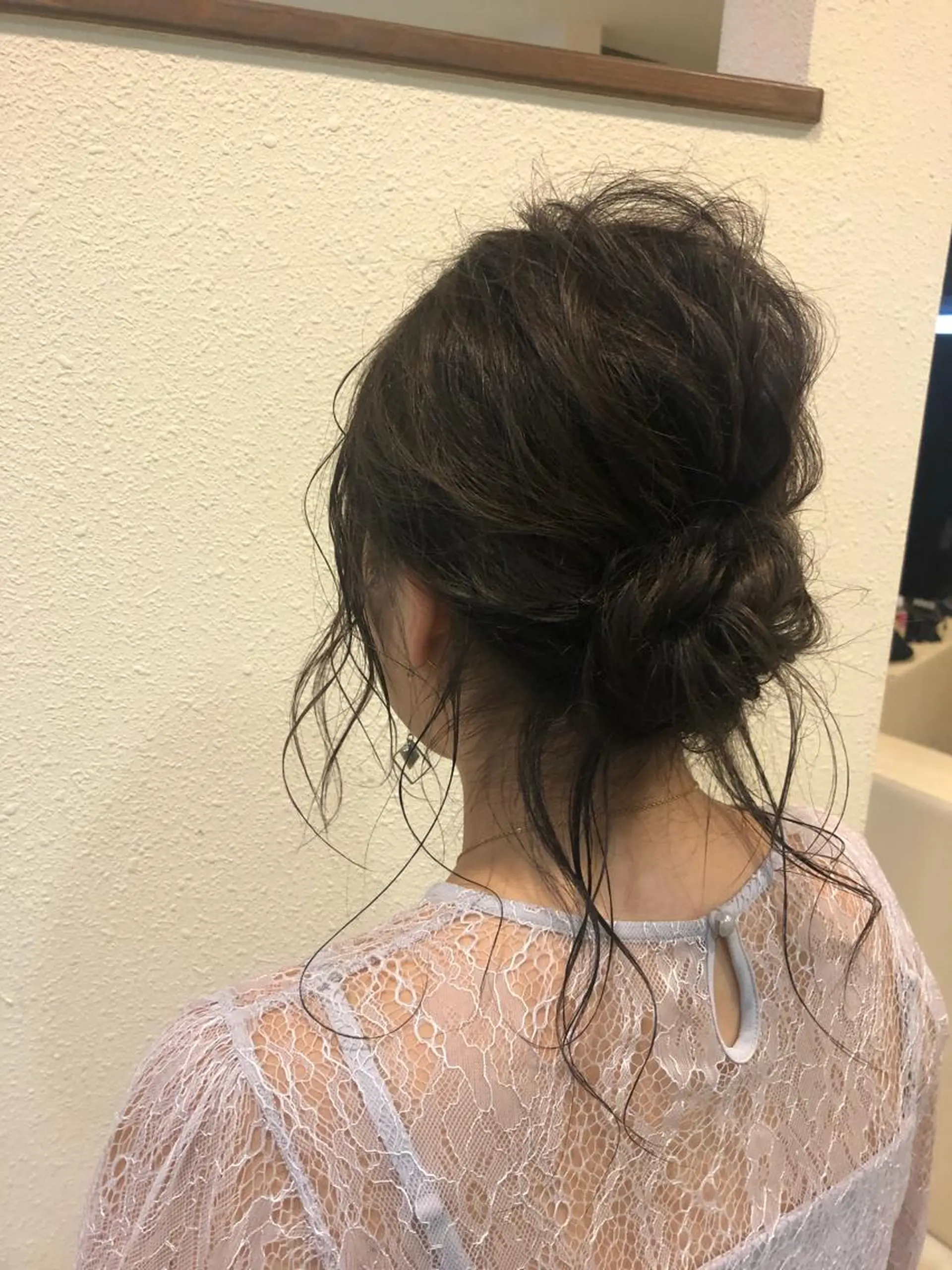 セミロング 中川 茜里のヘアスタイル