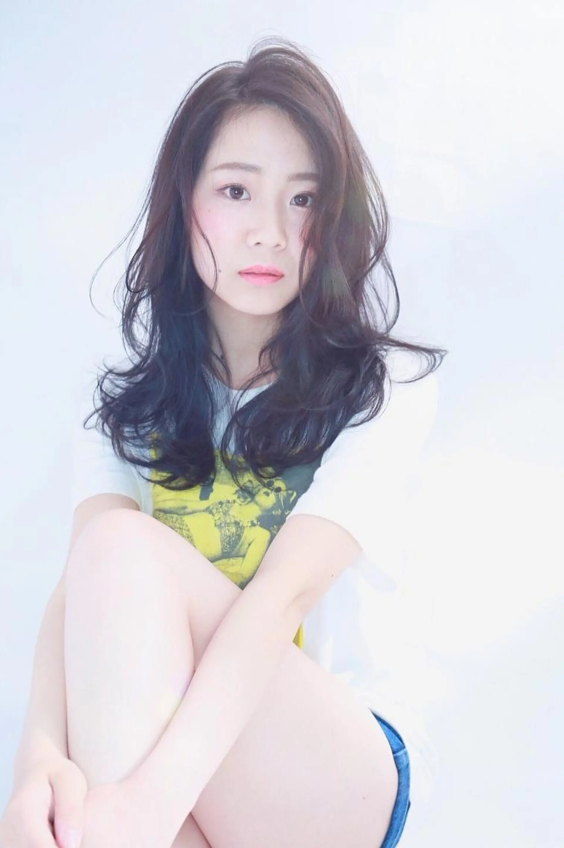 ミディアム カラー パーマ バレイヤージュ ブルーカラー ブルージュ グラデーションカラー ハイライトカラー patou 烏丸所属・レイヤーカット 早崎太生のヘアスタイル