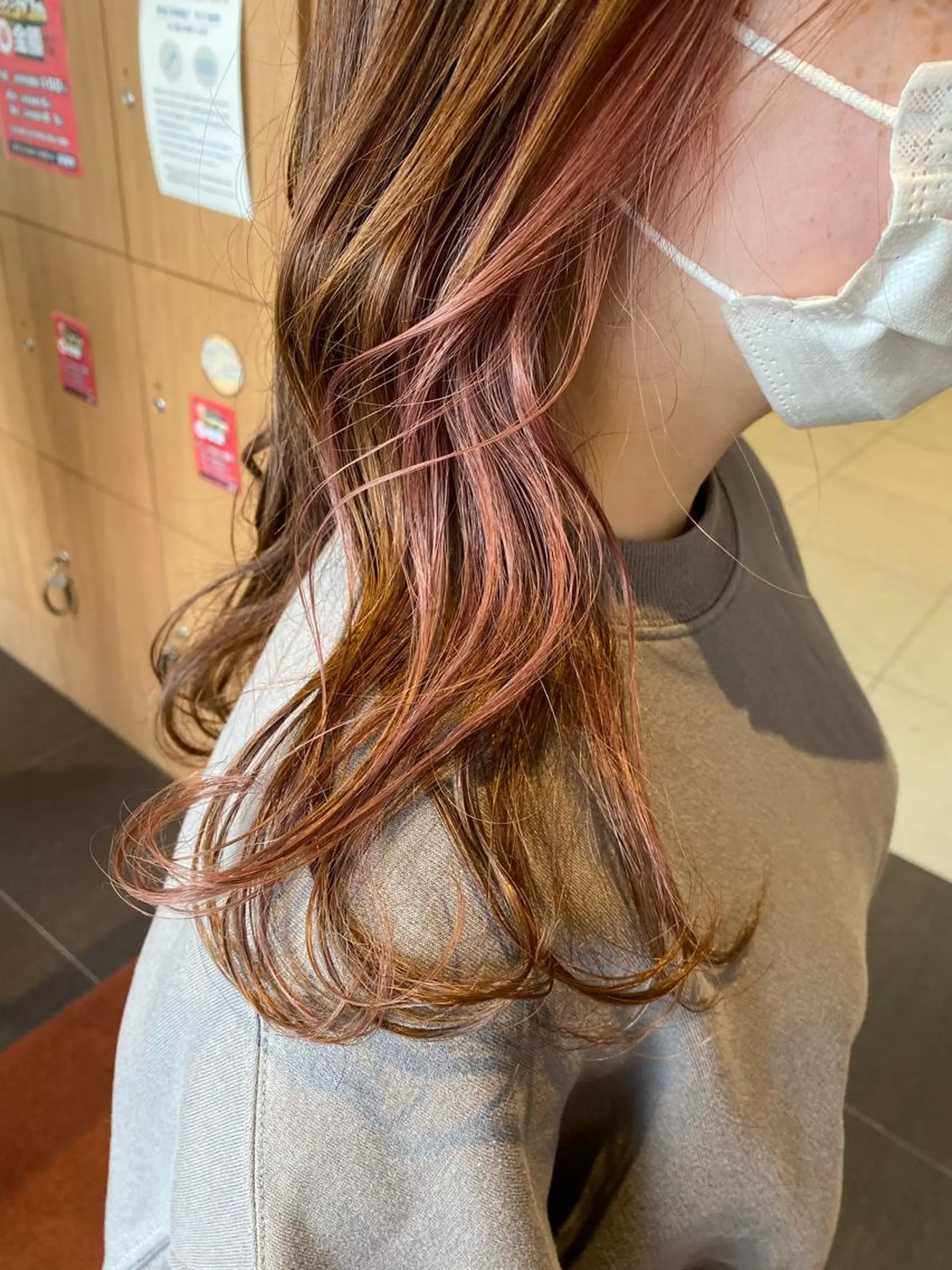 ロング カラー 透明感カラーブリーチ 🌼シゲモトアヤ🌼のヘアスタイル