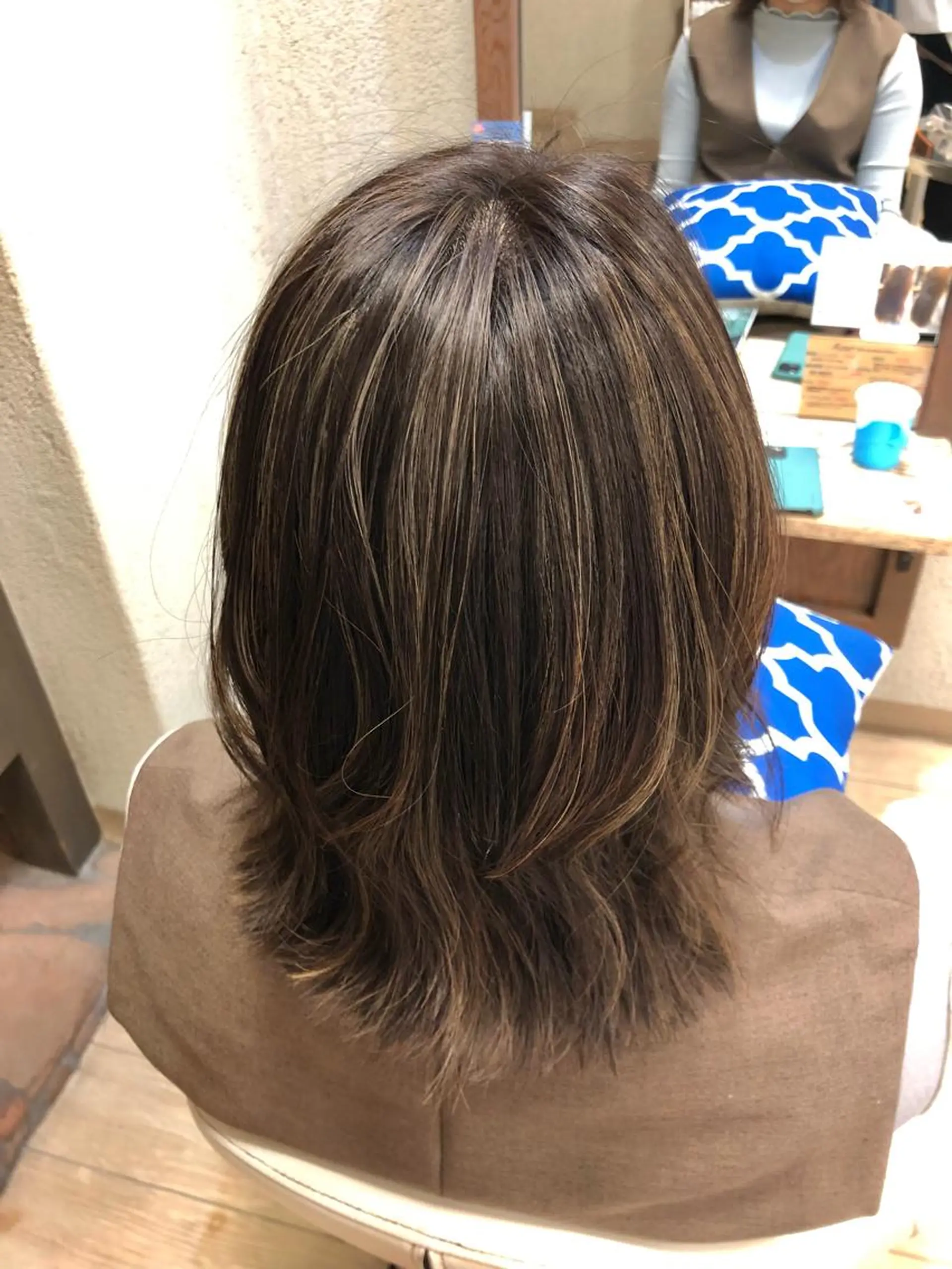 ミディアム カット ヘアカラー トリートメント 阿部 美咲のヘアスタイル