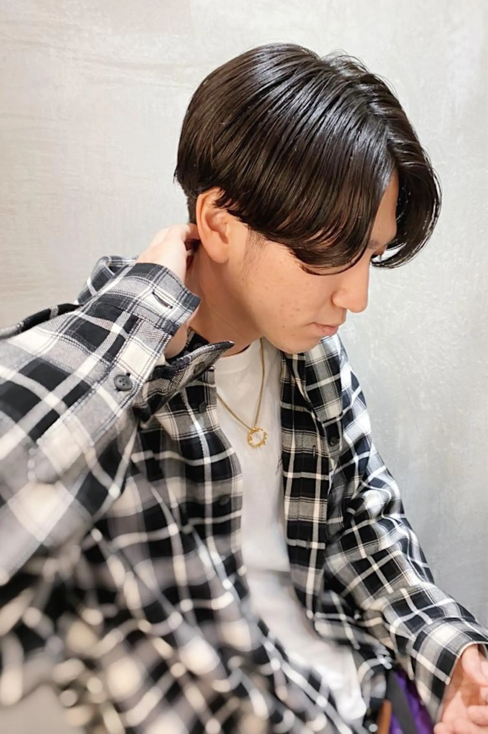 ショート パーマ メンズ センターパート メンズパーマ ニュアンスパーマ カット パーマ トリートメント fifth JINGUMAE所属・波巻きスパイラルパー マ/シャドウパーマ駿のヘアスタイル