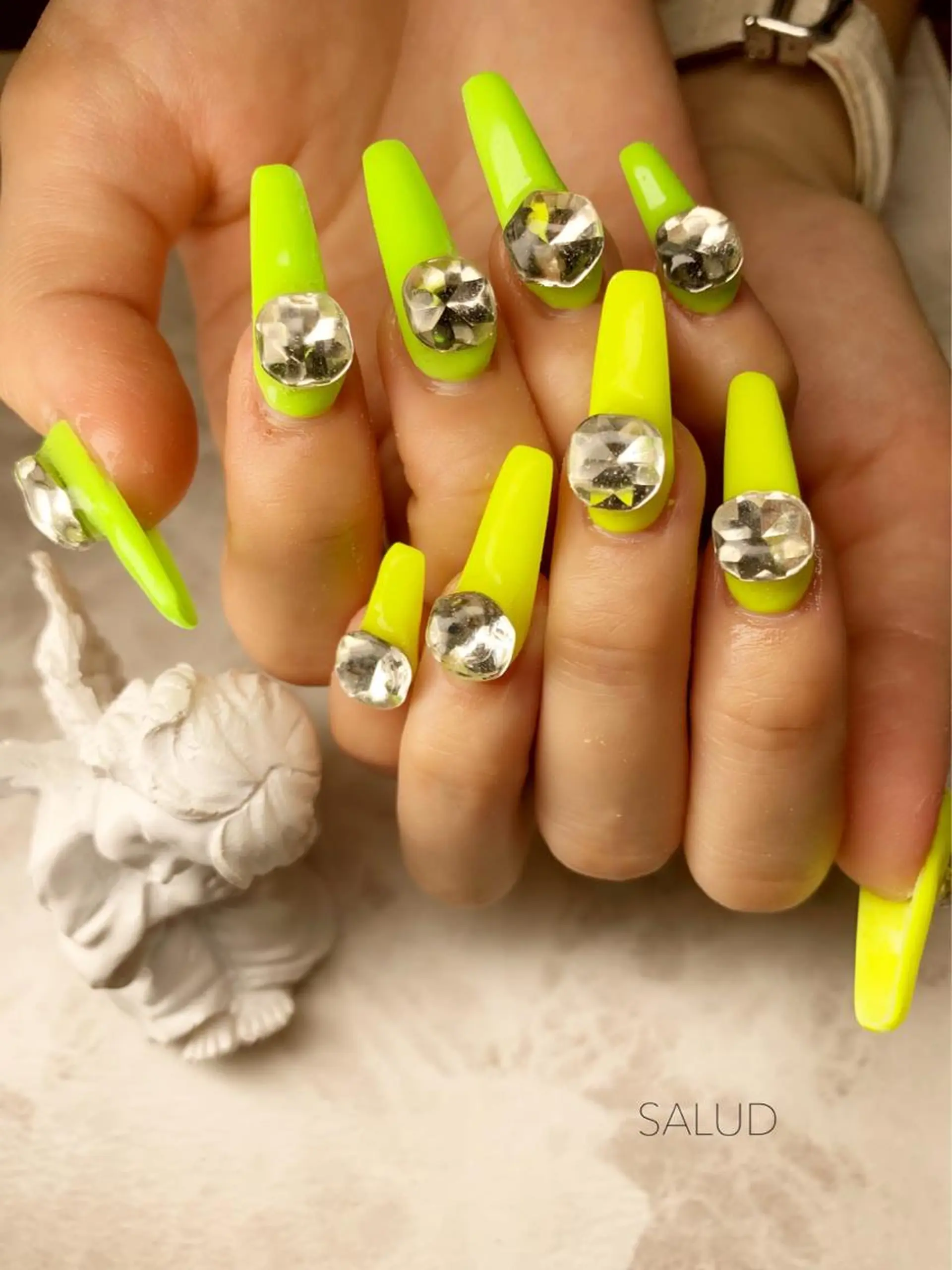 ネイル ハンドネイル Nail Salon SALUDのネイルデザイン