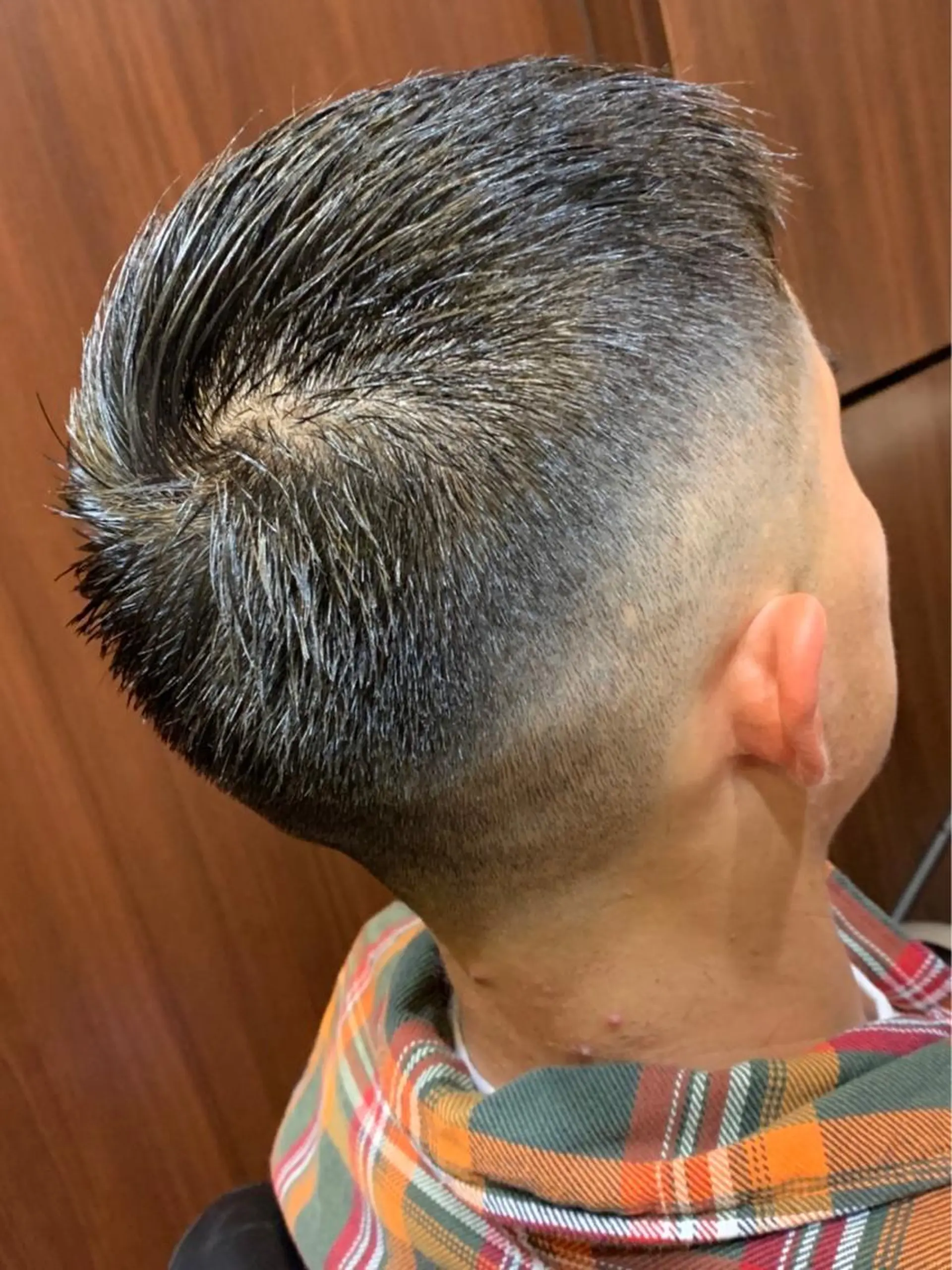 ショート メンズ 羽木 隆徒のヘアスタイル