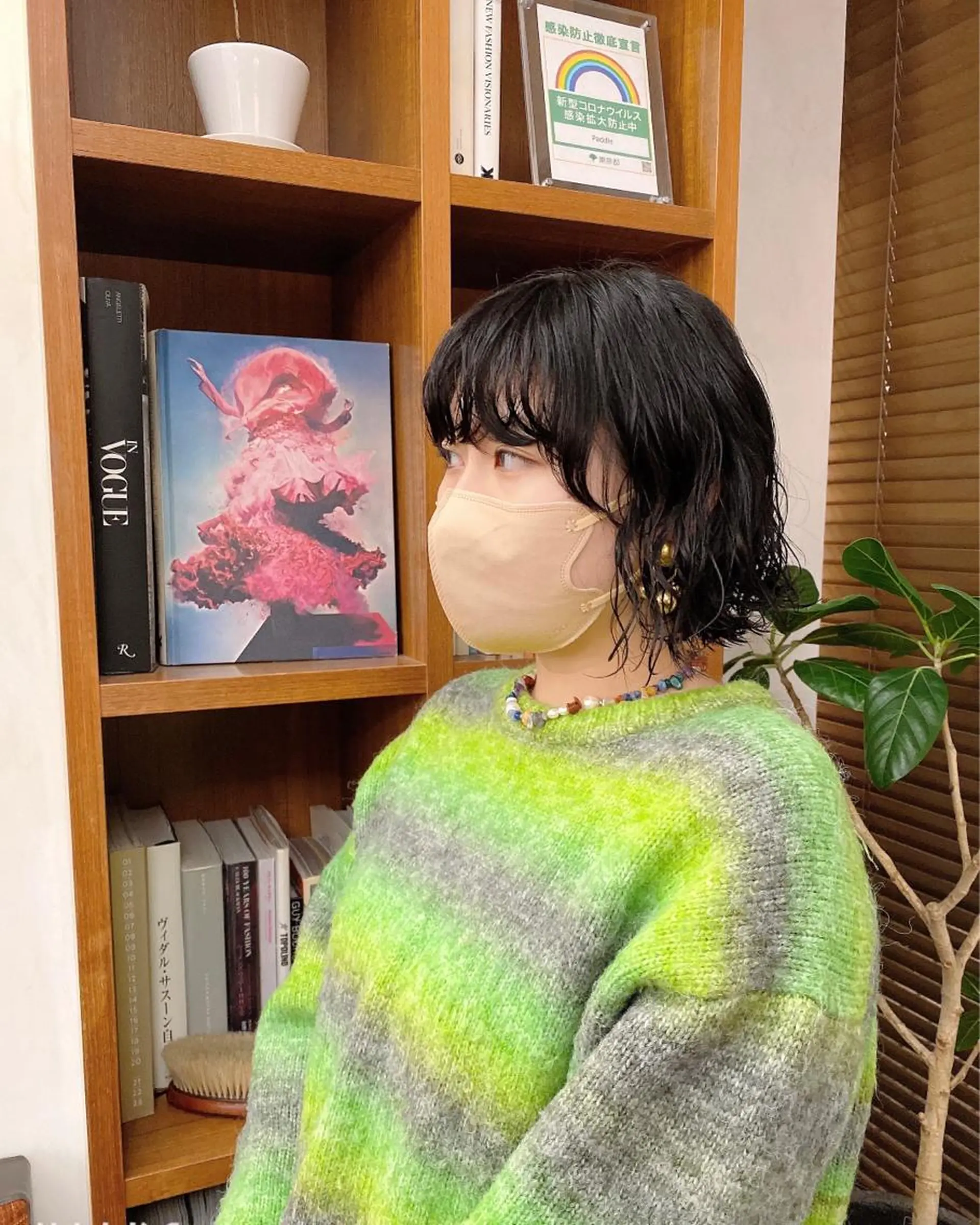 ショート パーマ 似合わせレイヤー/ ニュアンスパーマ高倉のヘアスタイル