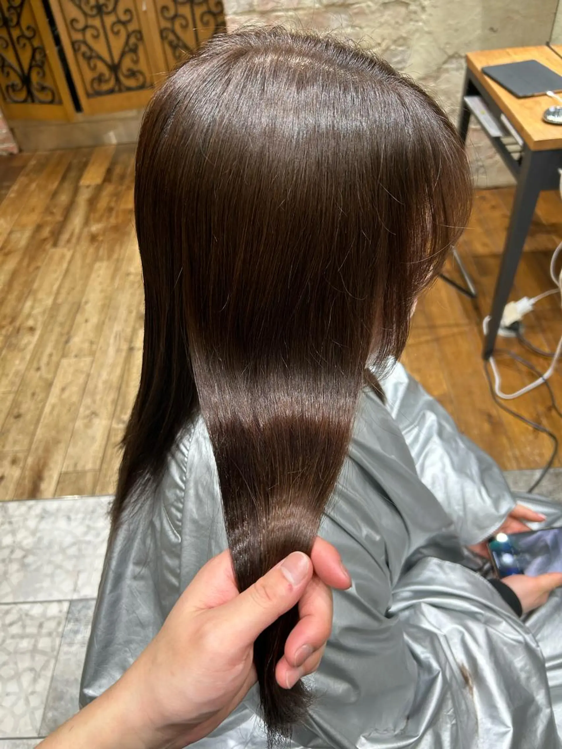 セミロング カラー パーマ ブリーチ ケアブリーチ ダブルカラー イヤリングカラー ハイライトカラー カット ヘアカラー 縮毛矯正 トリートメント 新宿✨顔周りカット 韓国ヘア/坂本亜裟海のヘアスタイル