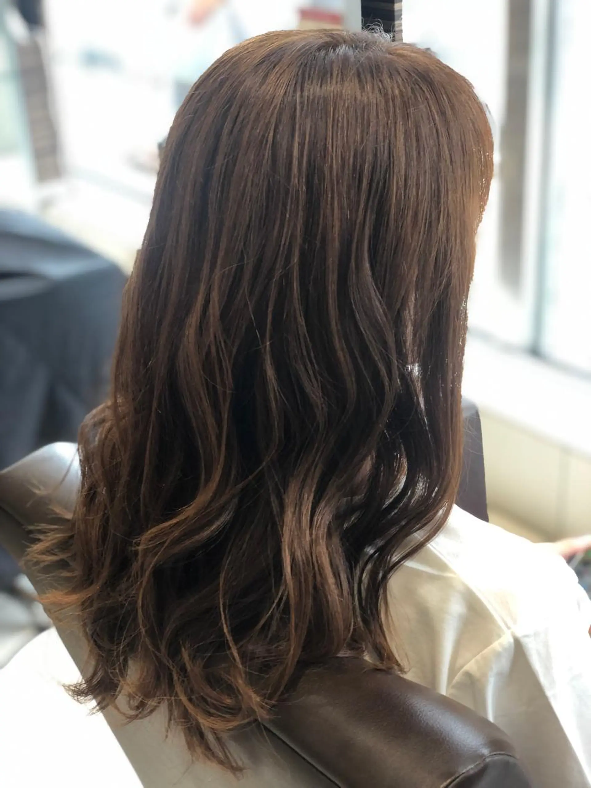 カラー 岩倉 諒のヘアスタイル