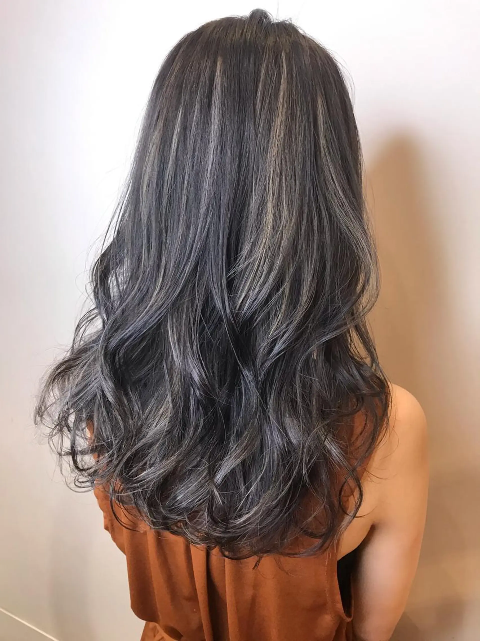 ロング カラー シールエクステ⭐️ オオミタクヤのヘアスタイル