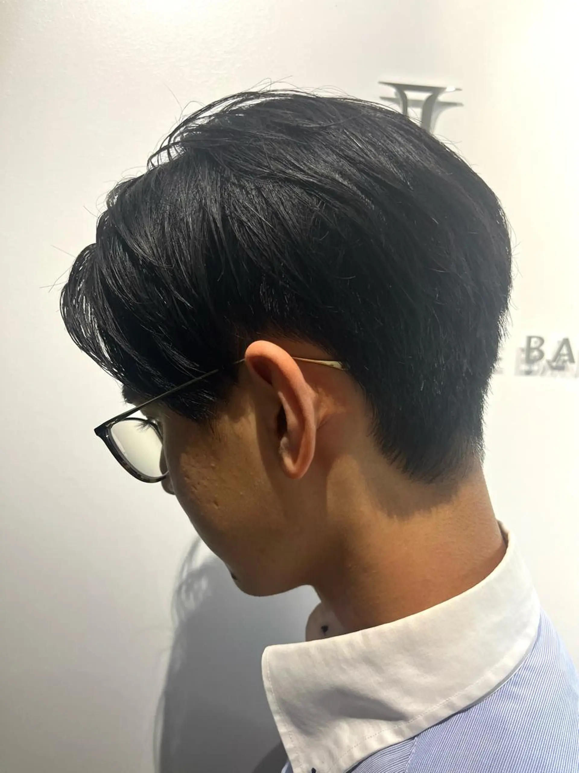 ショート メンズ センターパート フェードカット マンバンヘア モヒカン マッシュ カット HANA ハナのヘアスタイル