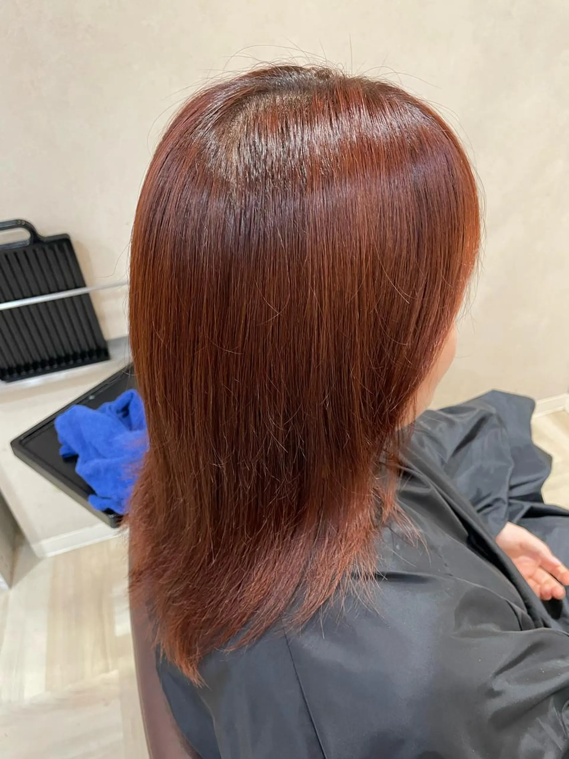 カラー 小山 麗奈のヘアスタイル