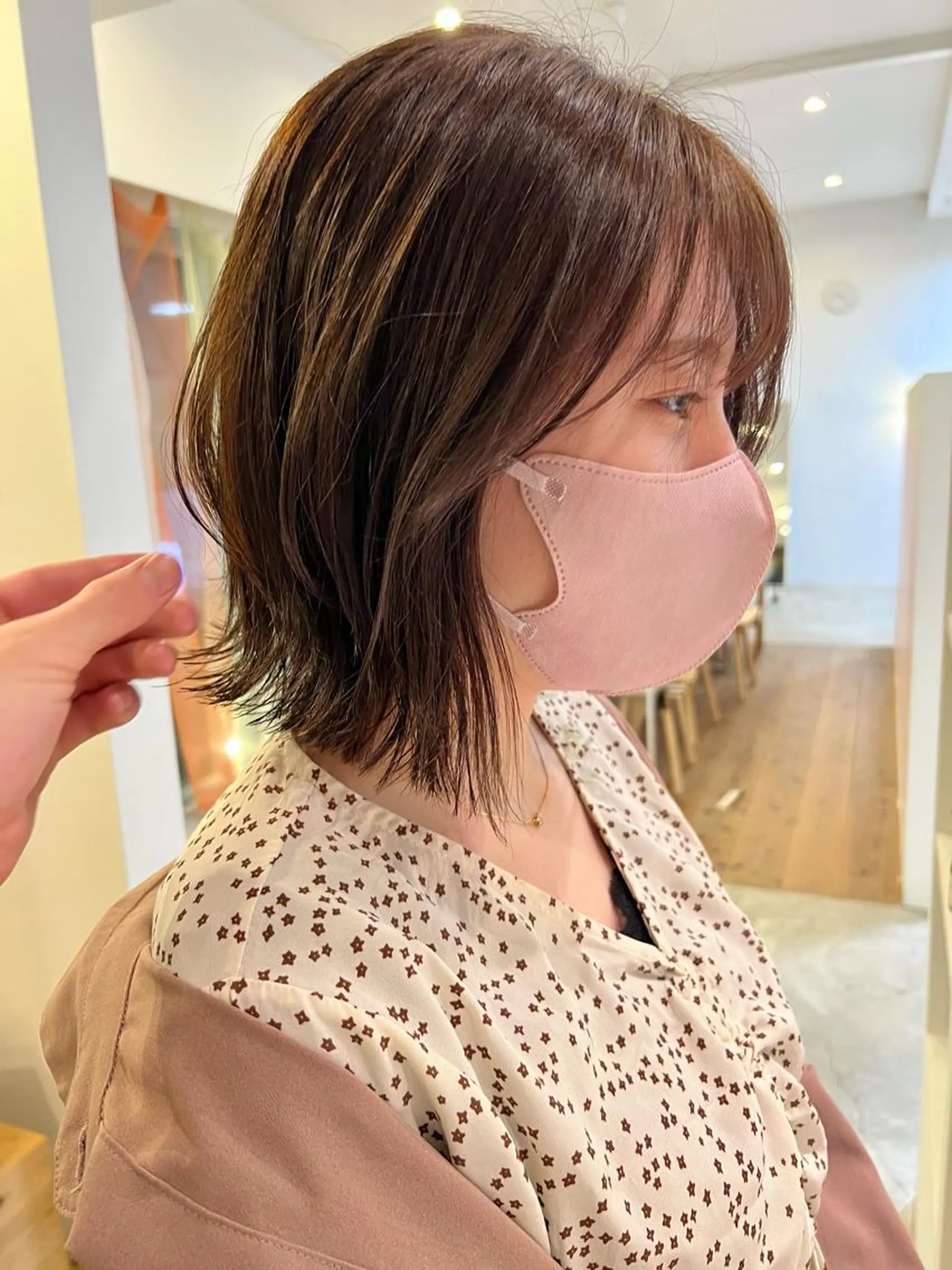 ミディアム 透明感，髪質改善の プロ☝🏻前田俊樹✨のヘアスタイル