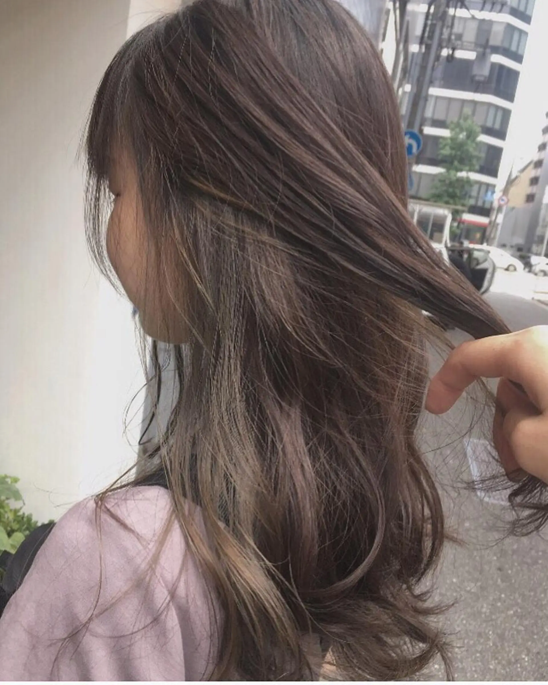 ロング カラー 安永 涼のヘアスタイル