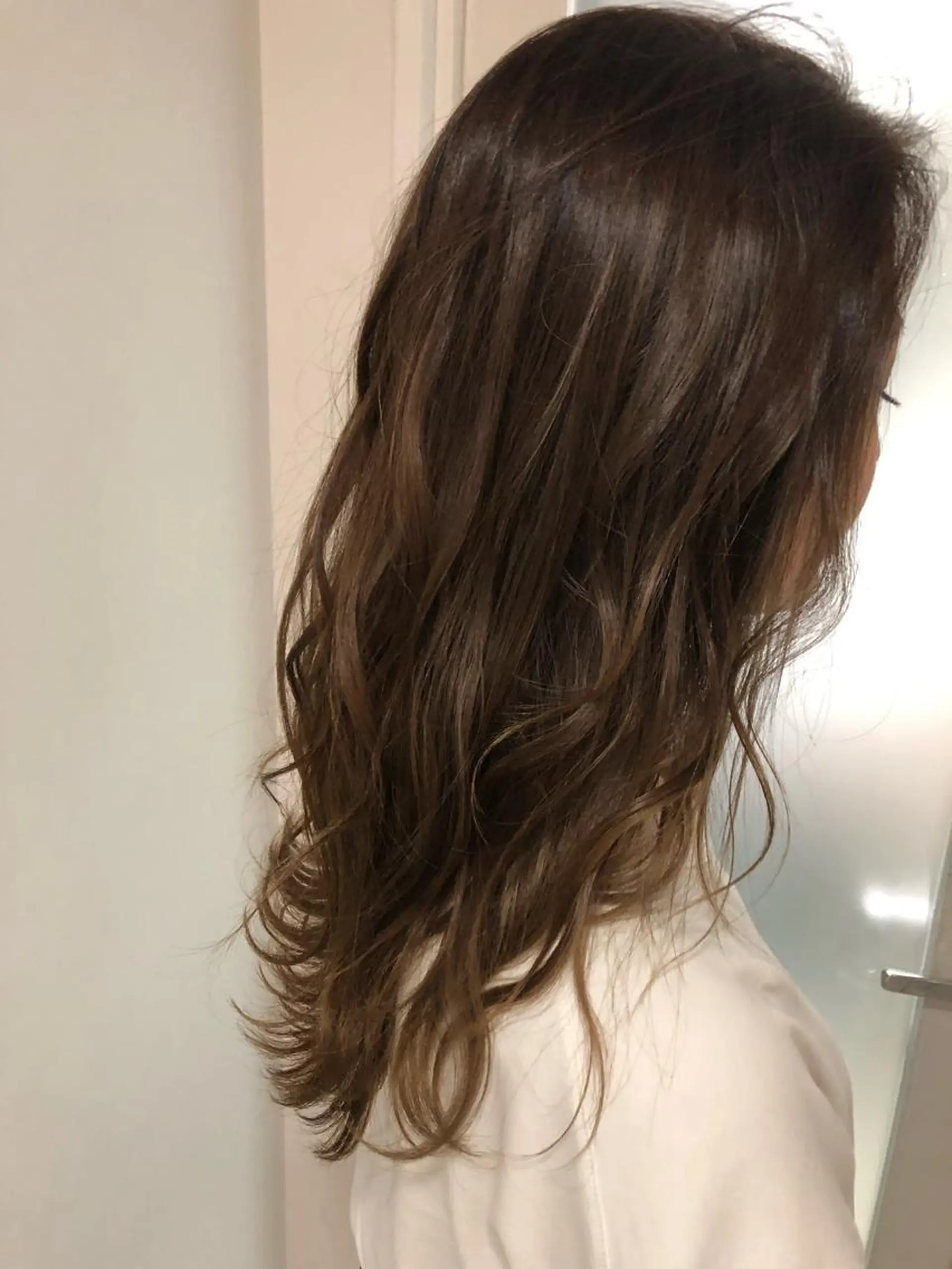 ロング 藤田 遼のヘアスタイル