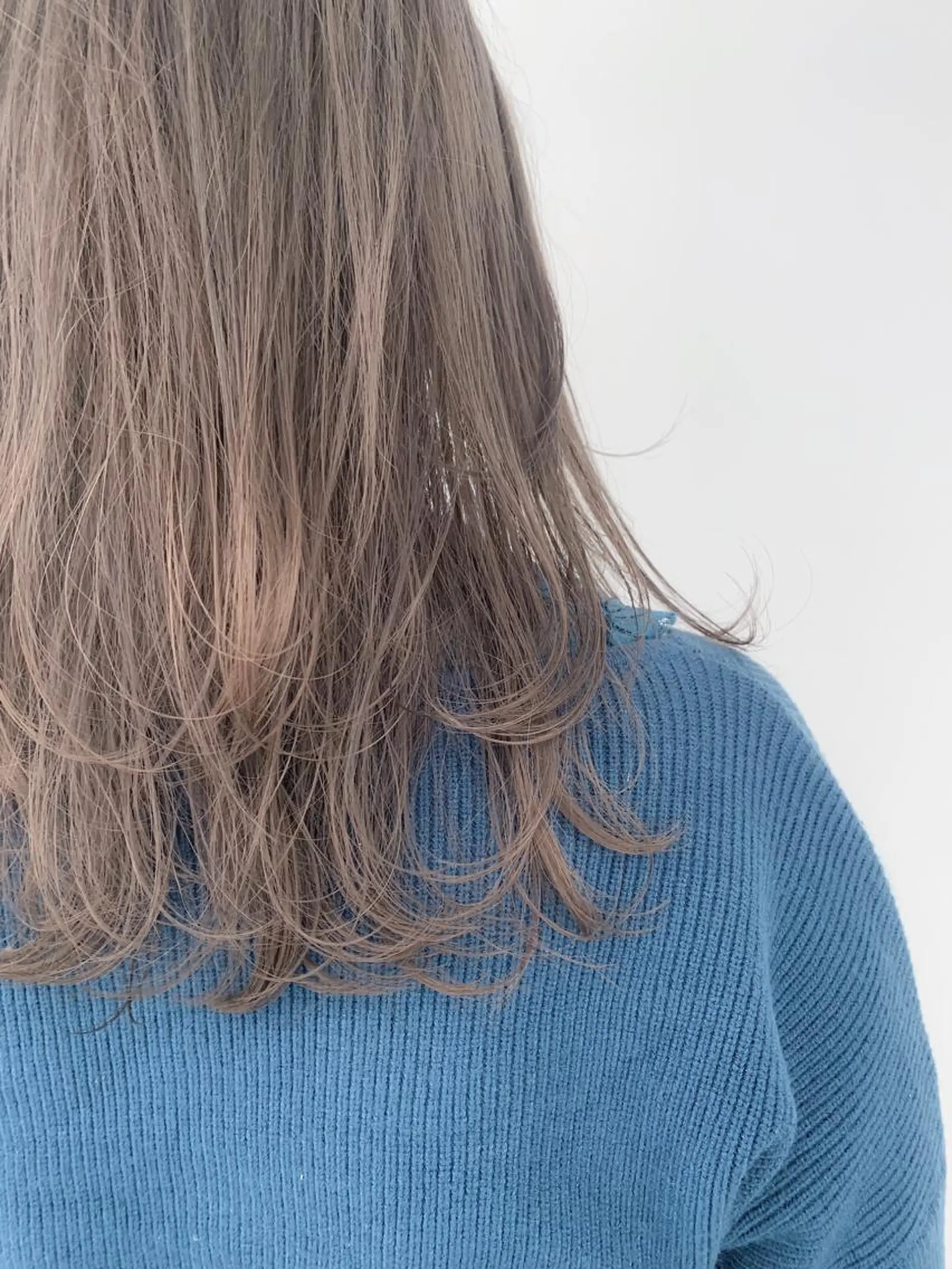 ミディアム カラー ベージュカラー ミルクティーベージュ 髪質改善🌟 TAKERUのヘアスタイル