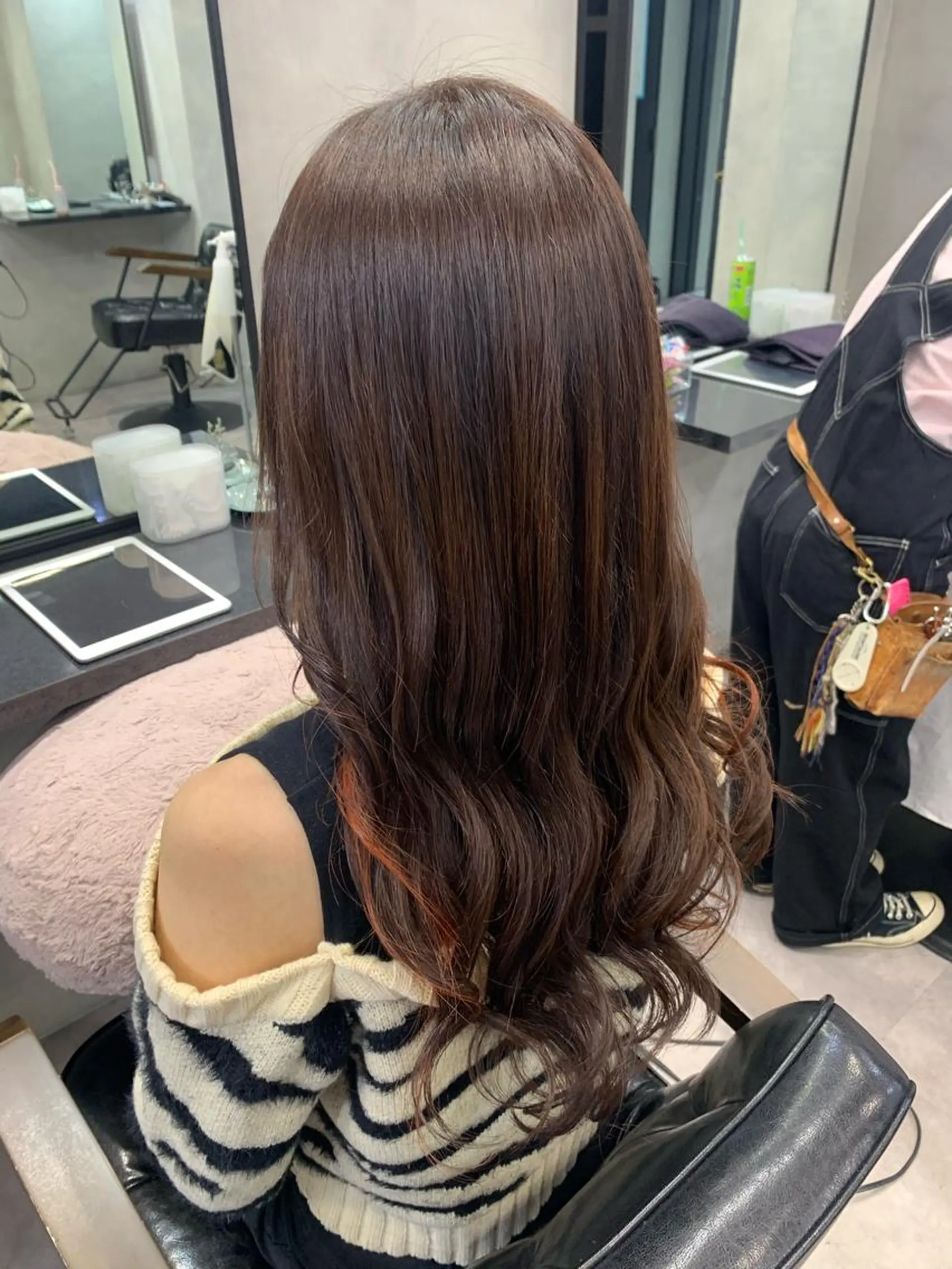 ロング カラー ヘアアレンジ 個室で似合わせ好印象 🧡外山弥千代のヘアスタイル