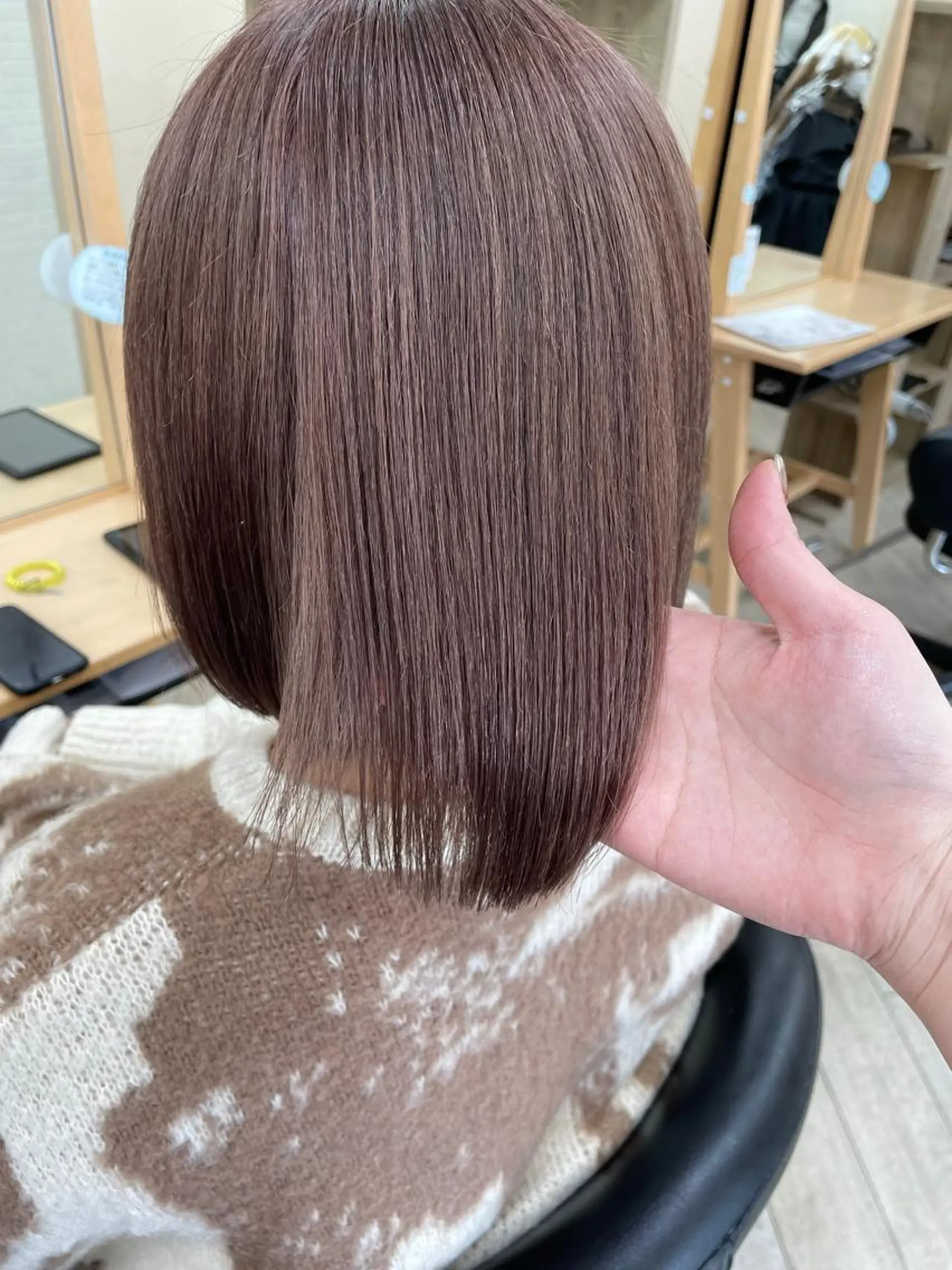 ショート カラー 立川 奈那子のヘアスタイル