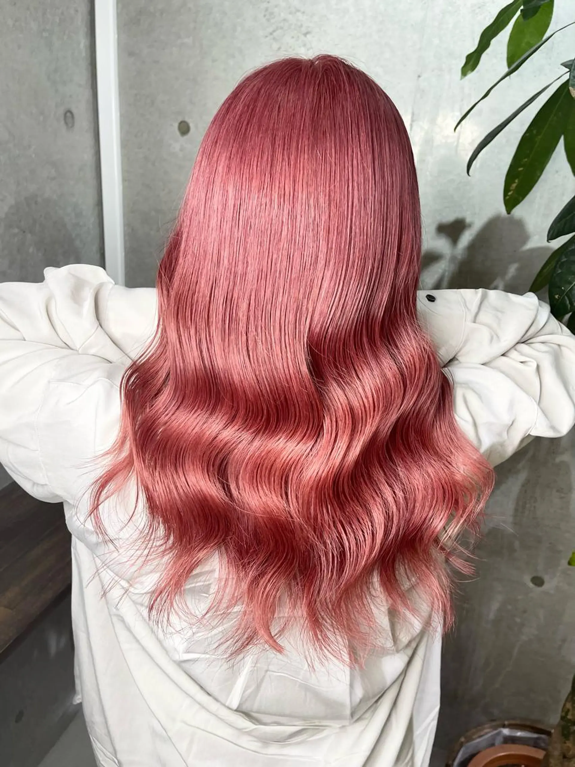 カラー ハイトーンカラー ピンクカラー カット ヘアカラー 名古屋のピンク好き かずくん🦩のヘアスタイル