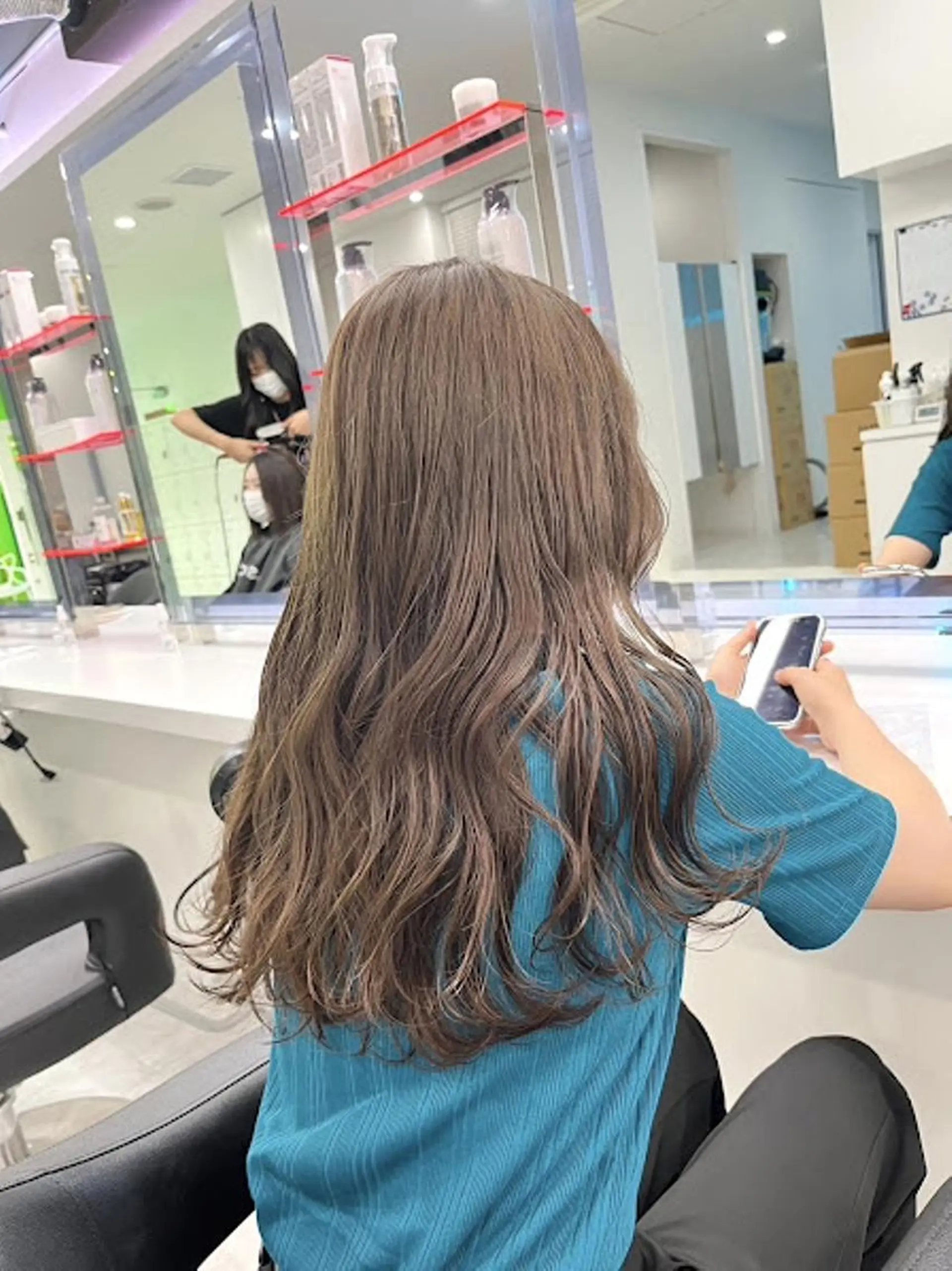 カラー 🤍THEATER 【公式】札幌🤍🍬のヘアスタイル