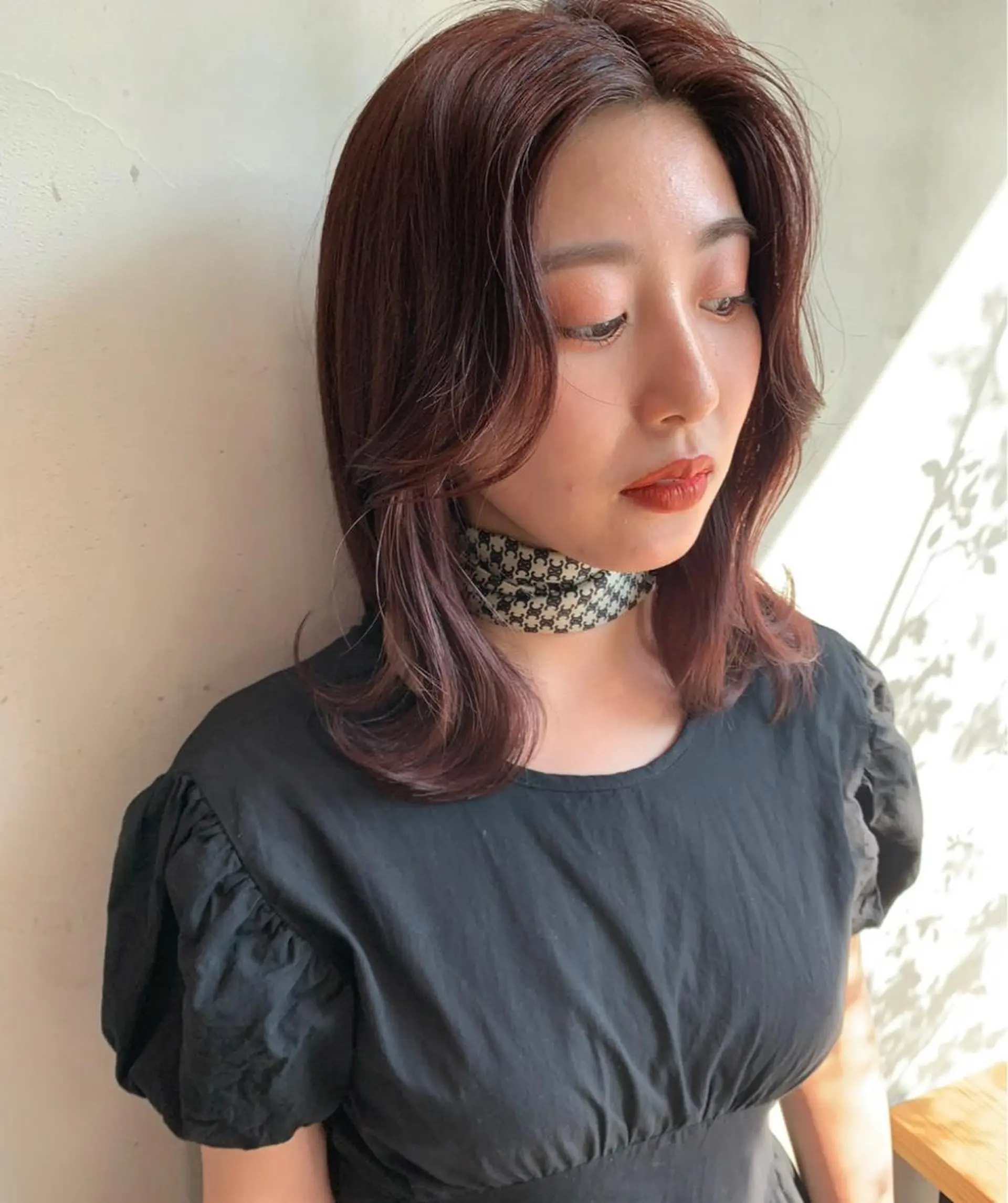 ミディアム カラー レッドカラー yui .のヘアスタイル