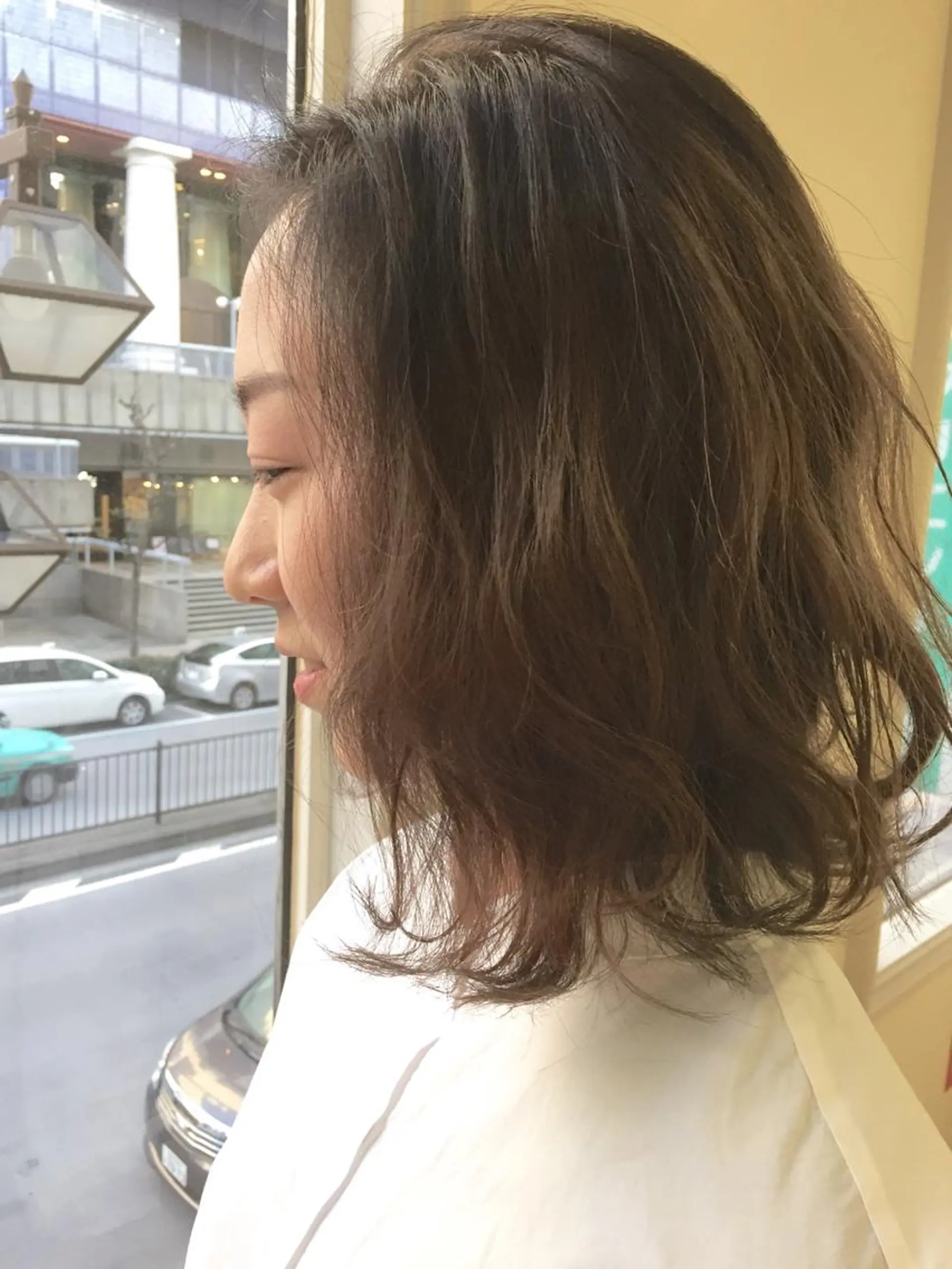 ミディアム クボキ サヤのヘアスタイル