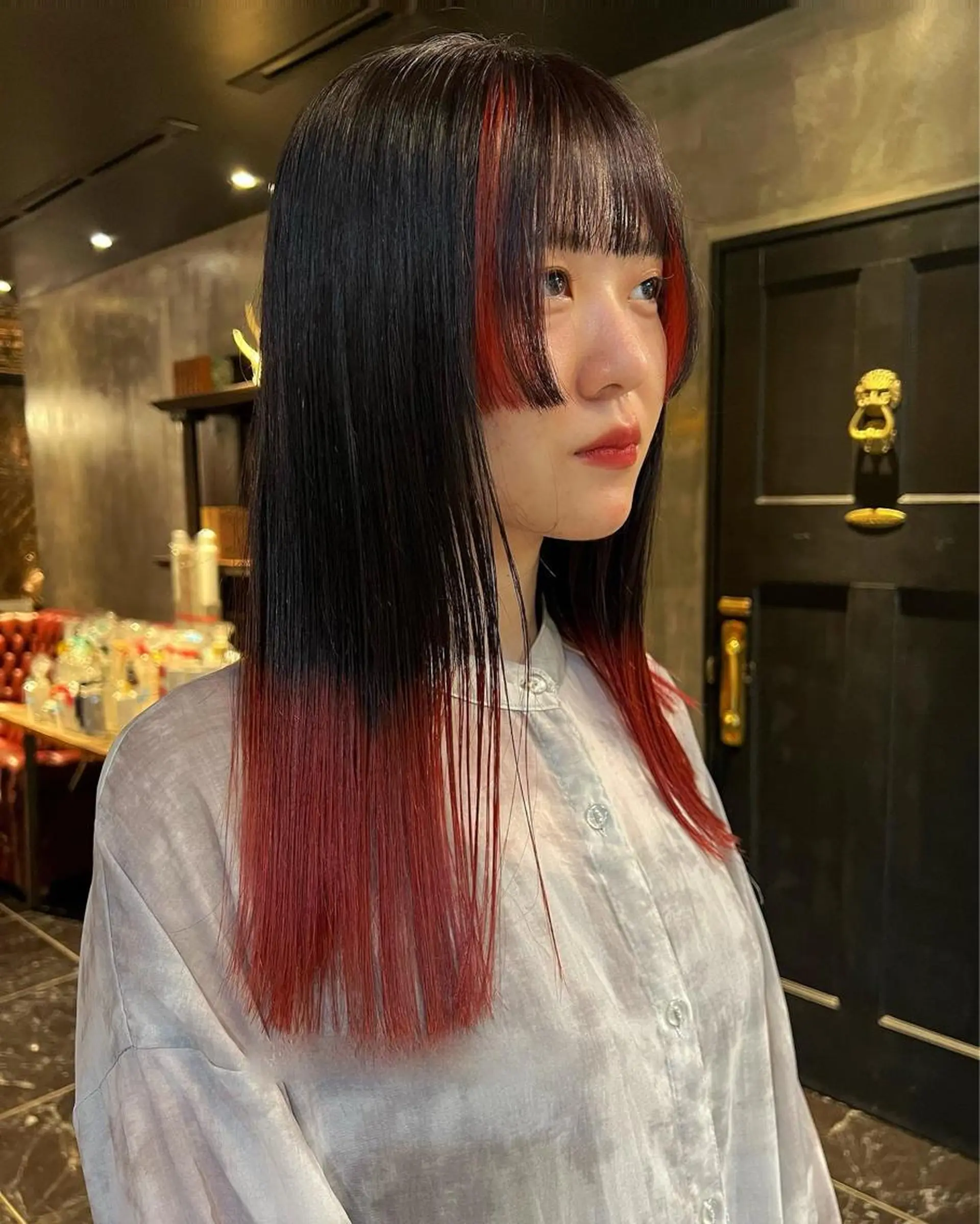 セミロング カット ヘアカラー 圧倒的デザイン力 店長🎨RENAのヘアスタイル