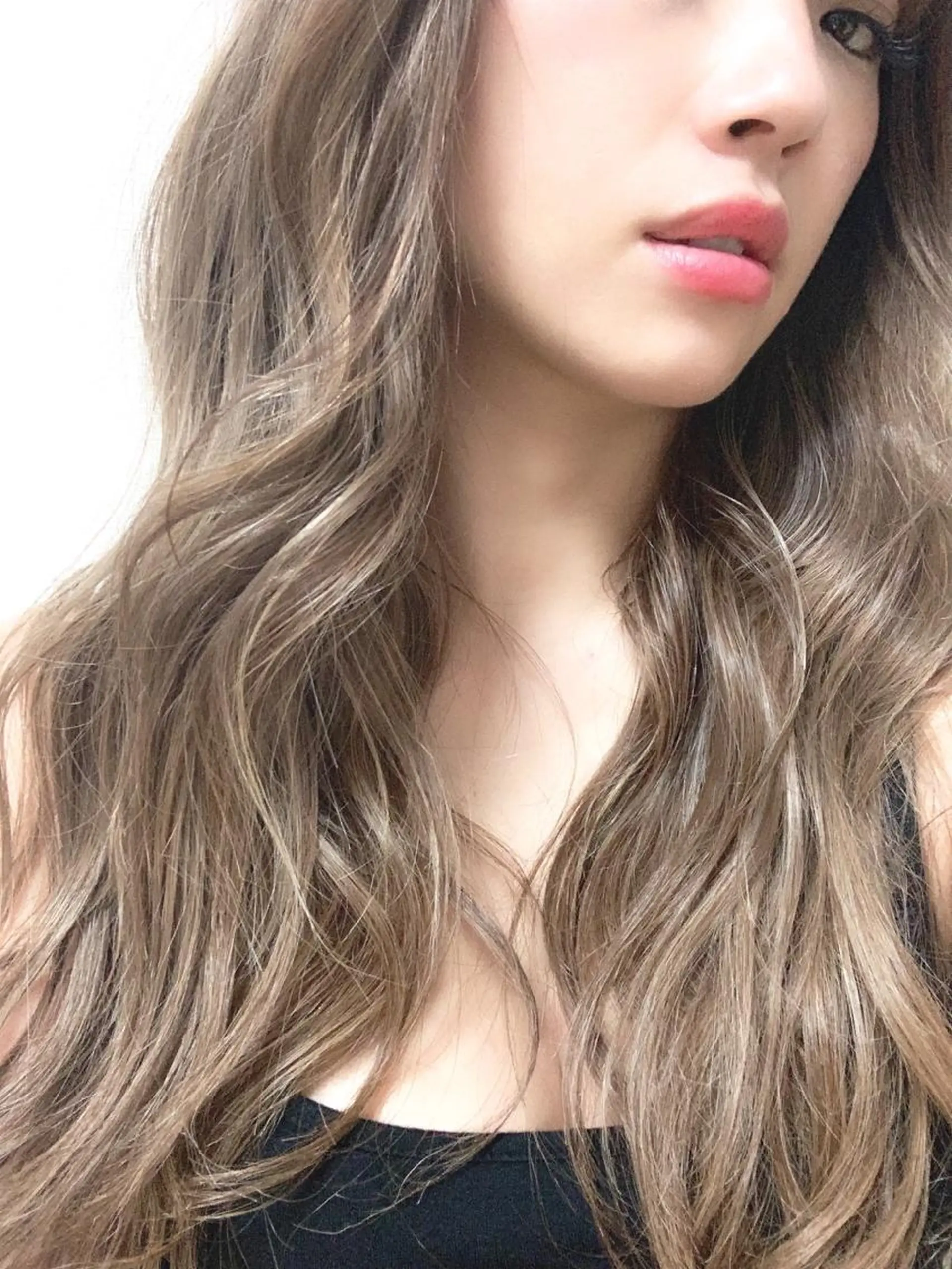 ロング ヘアカラー ショート✨ボブ✨代表 新田見美仁のヘアスタイル