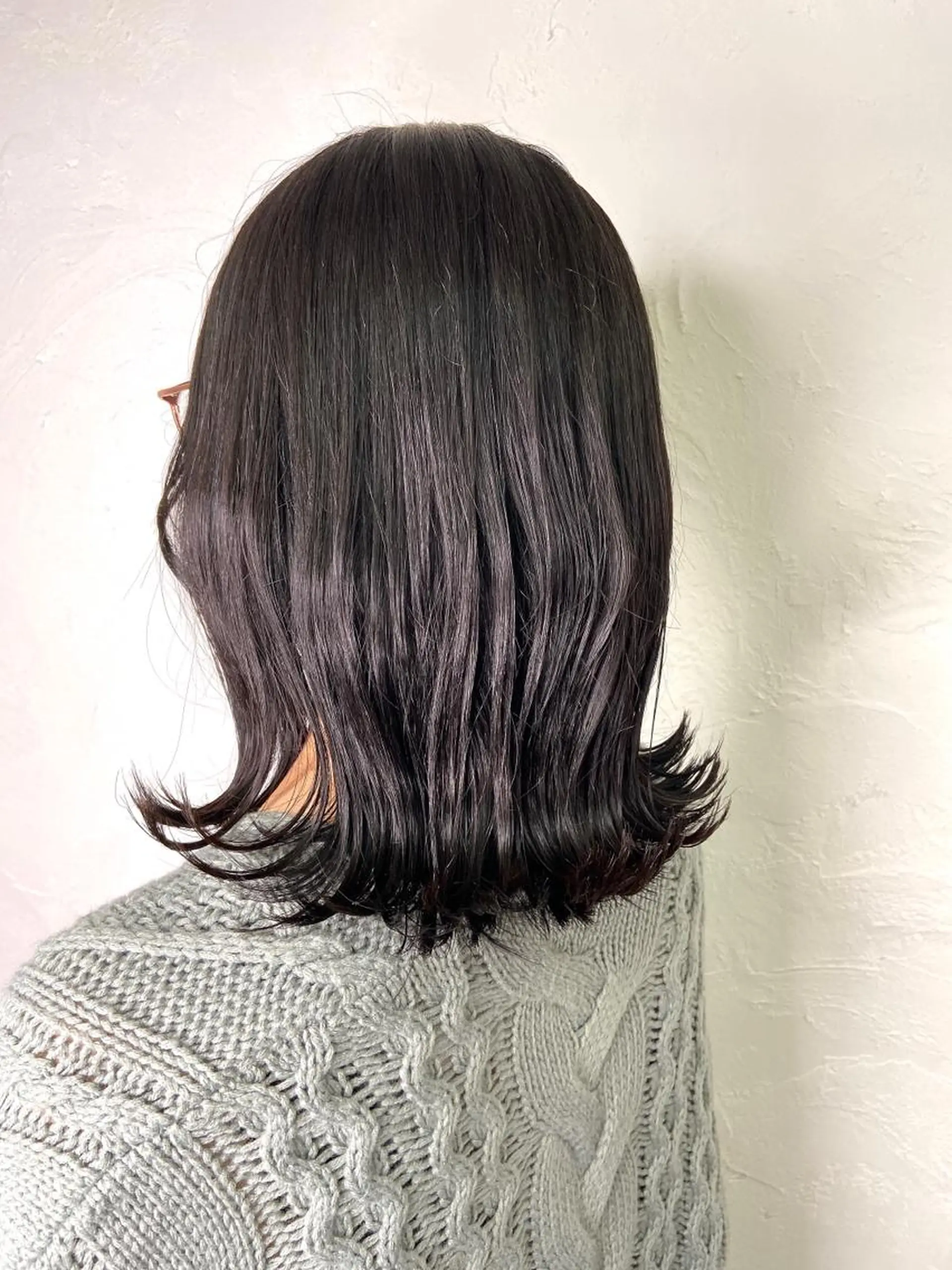 ミディアム 韓国風ヘア カット ヘアカラー トリートメント 大良 彩水のヘアスタイル