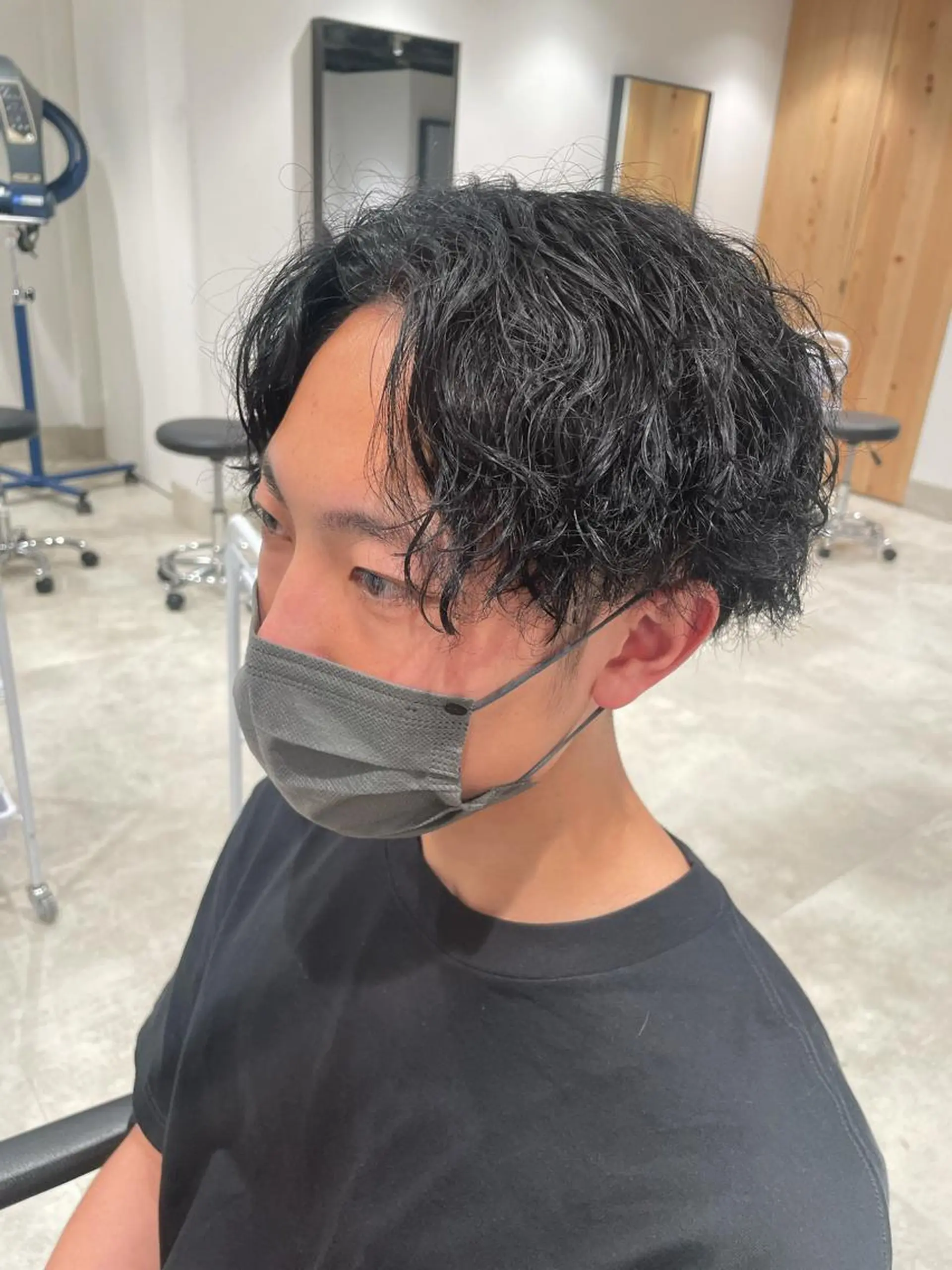 ショート カラー パーマ ヘアアレンジ メンズ パーソナルカラー合わ せたカラー🤍なつみのヘアスタイル