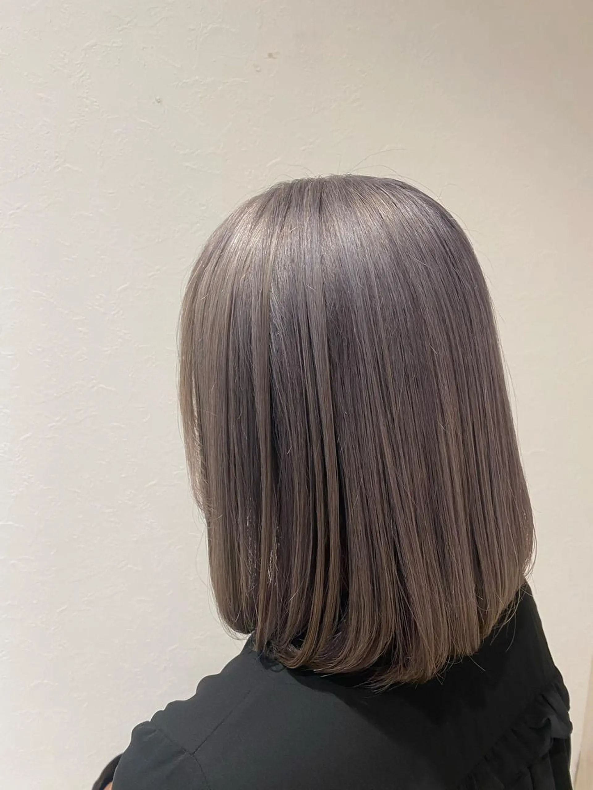 ミディアム カラー ベレーザ渋谷所属・圧倒的クオリティのブ リーチ/Tomokiのヘアスタイル