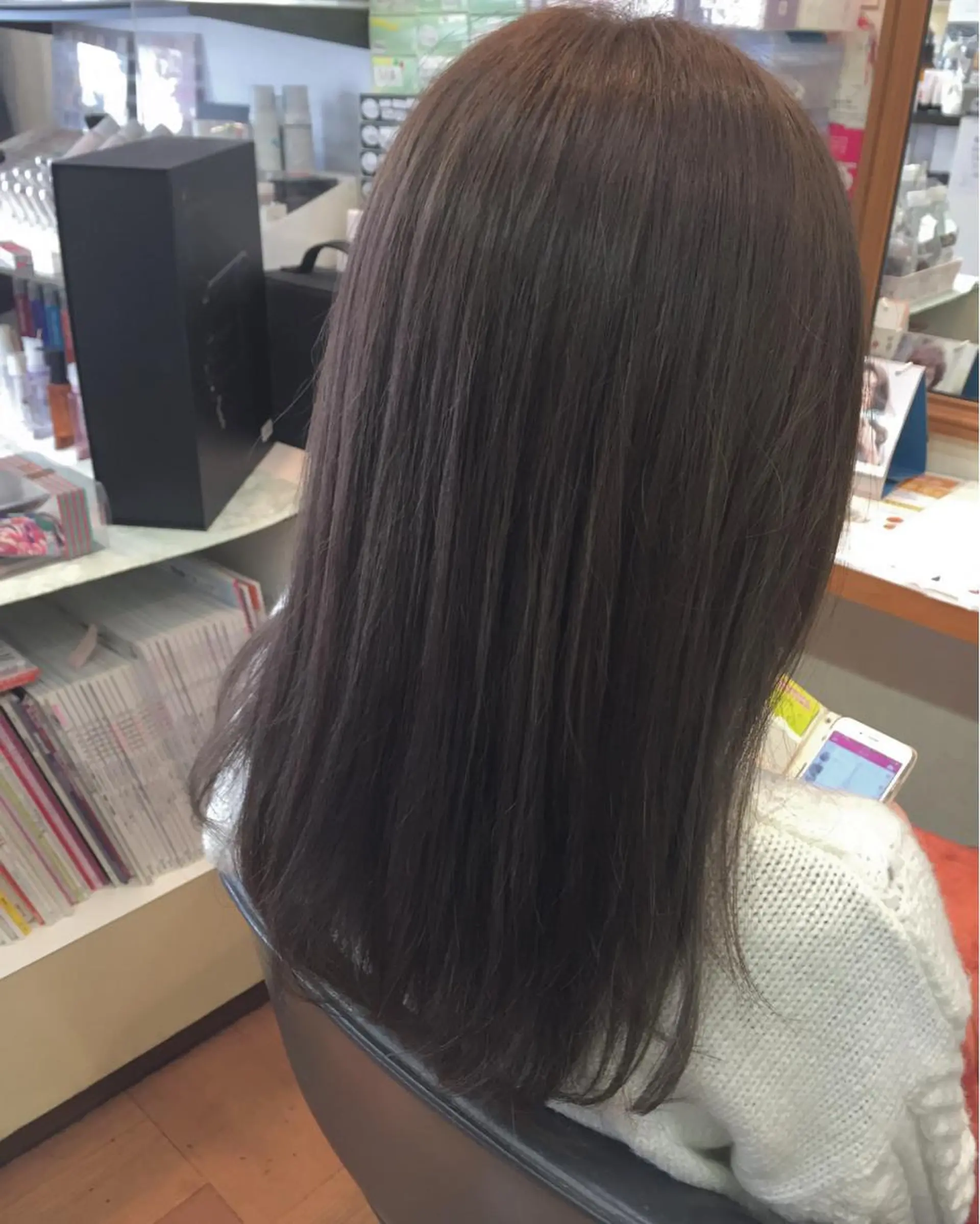 ミディアム セミロング ロング カラー グレージュ YAP！HAIR トコツメアヤノのヘアスタイル