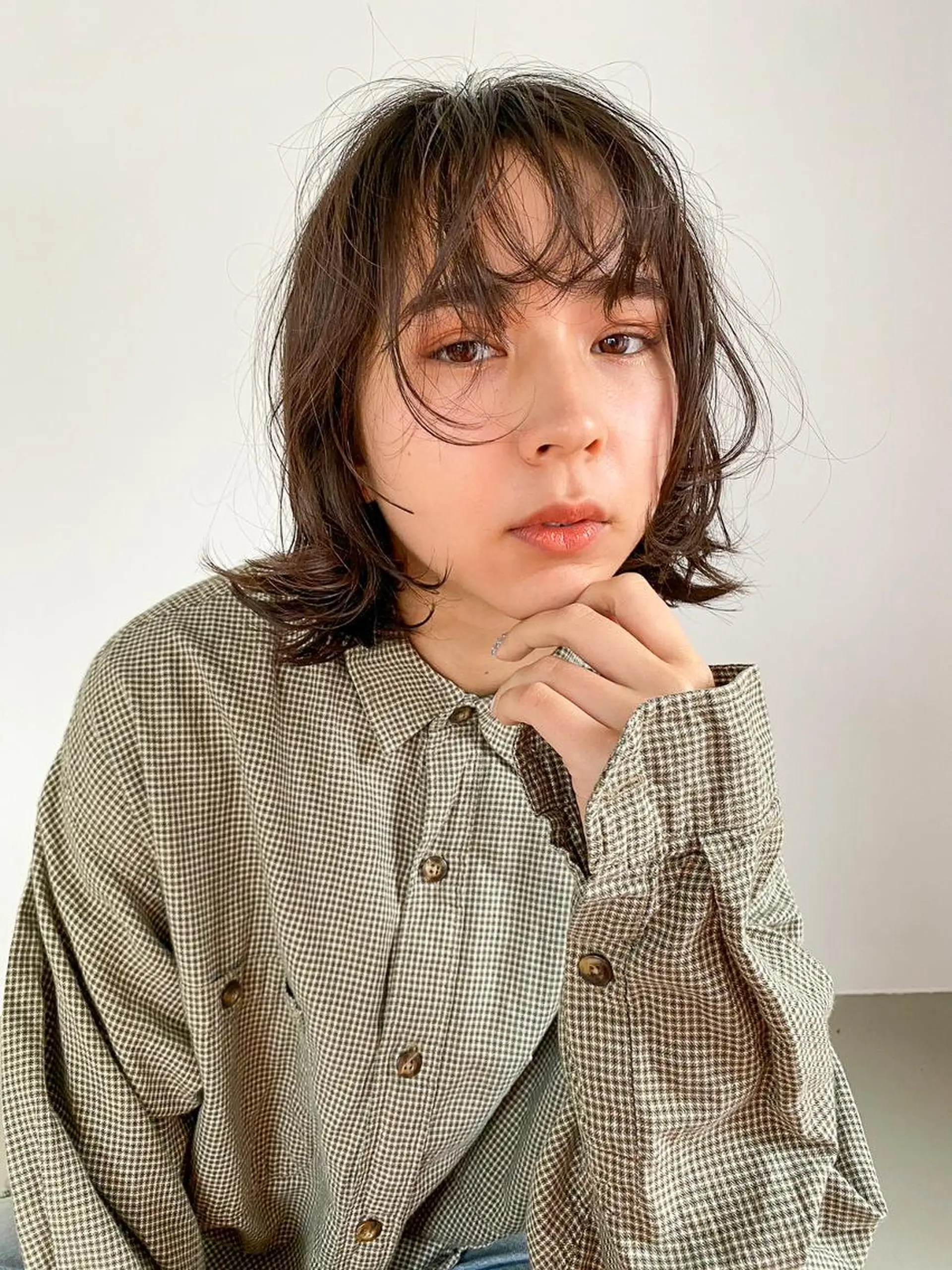 ミディアム パーマ カラー ショートボブ ミディアムパーマ アディクシーカラー ブリーチ ケアブリーチ ヘアカラー トリートメント CEINE OURのヘアスタイル