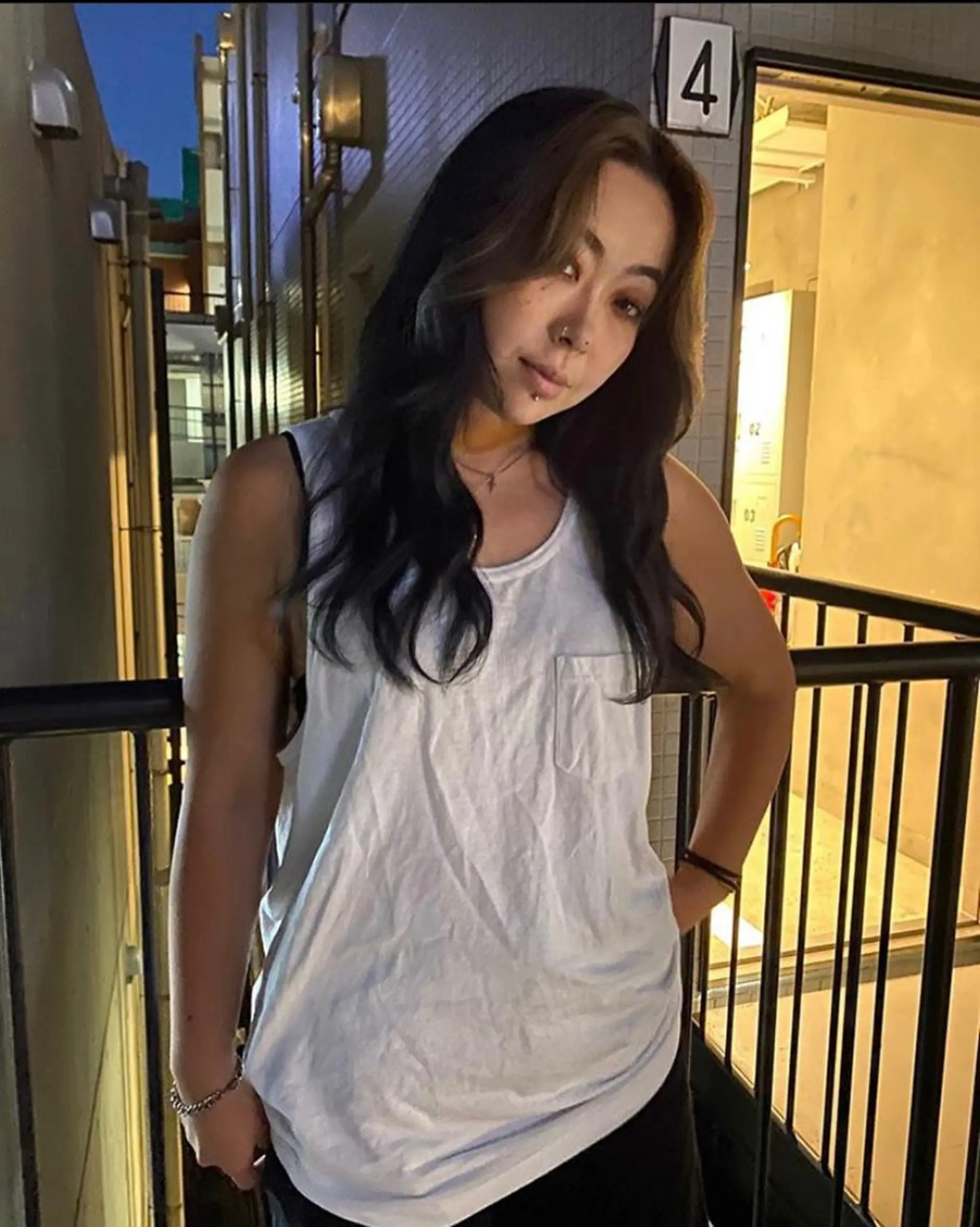 ロング カラー ブリーチ MIYU💋💖 〈XENA渋谷本店〉のヘアスタイル