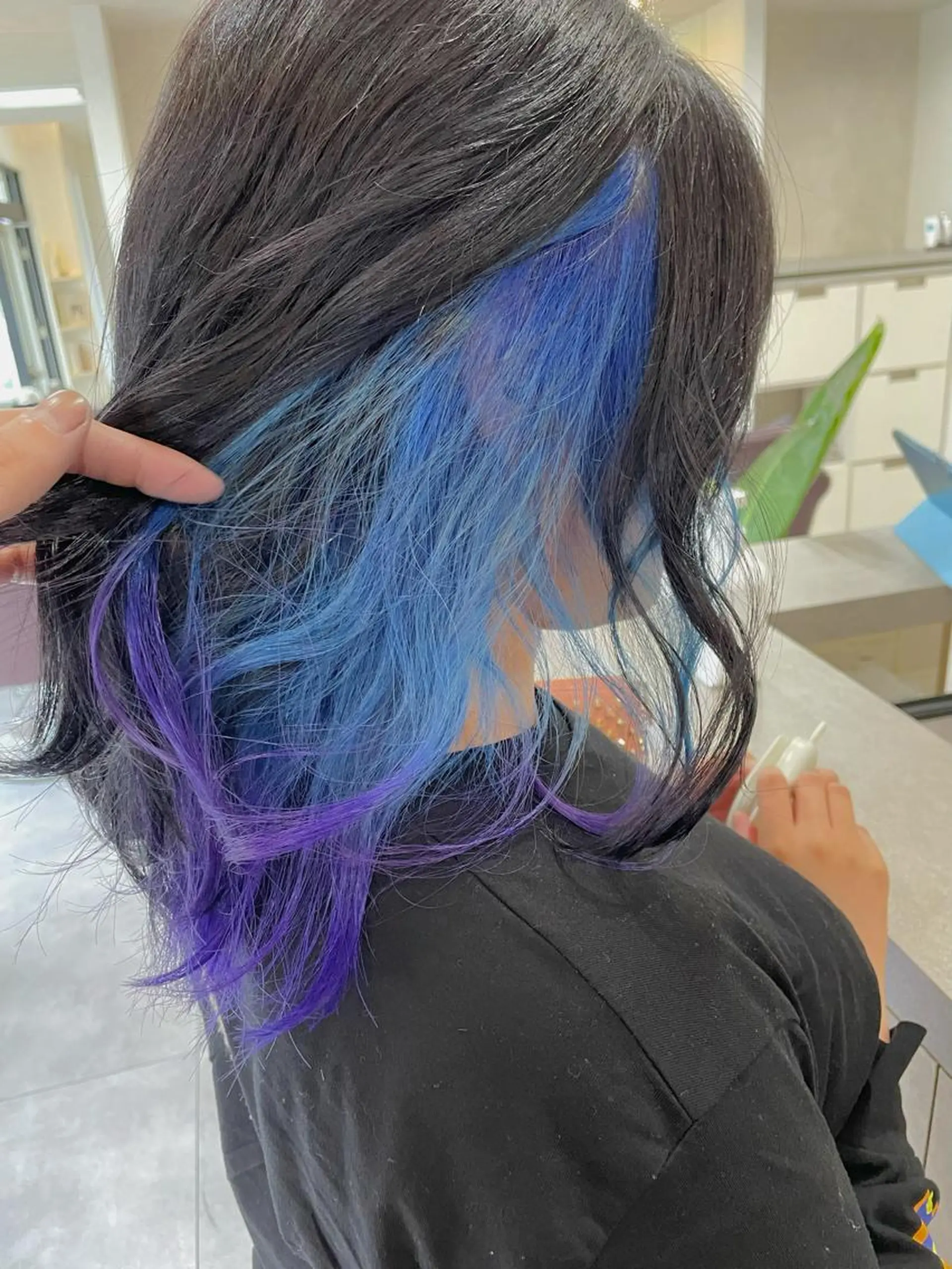 セミロング カラー デザインカラー 💎韓国カラー Giness坂下巧のヘアスタイル