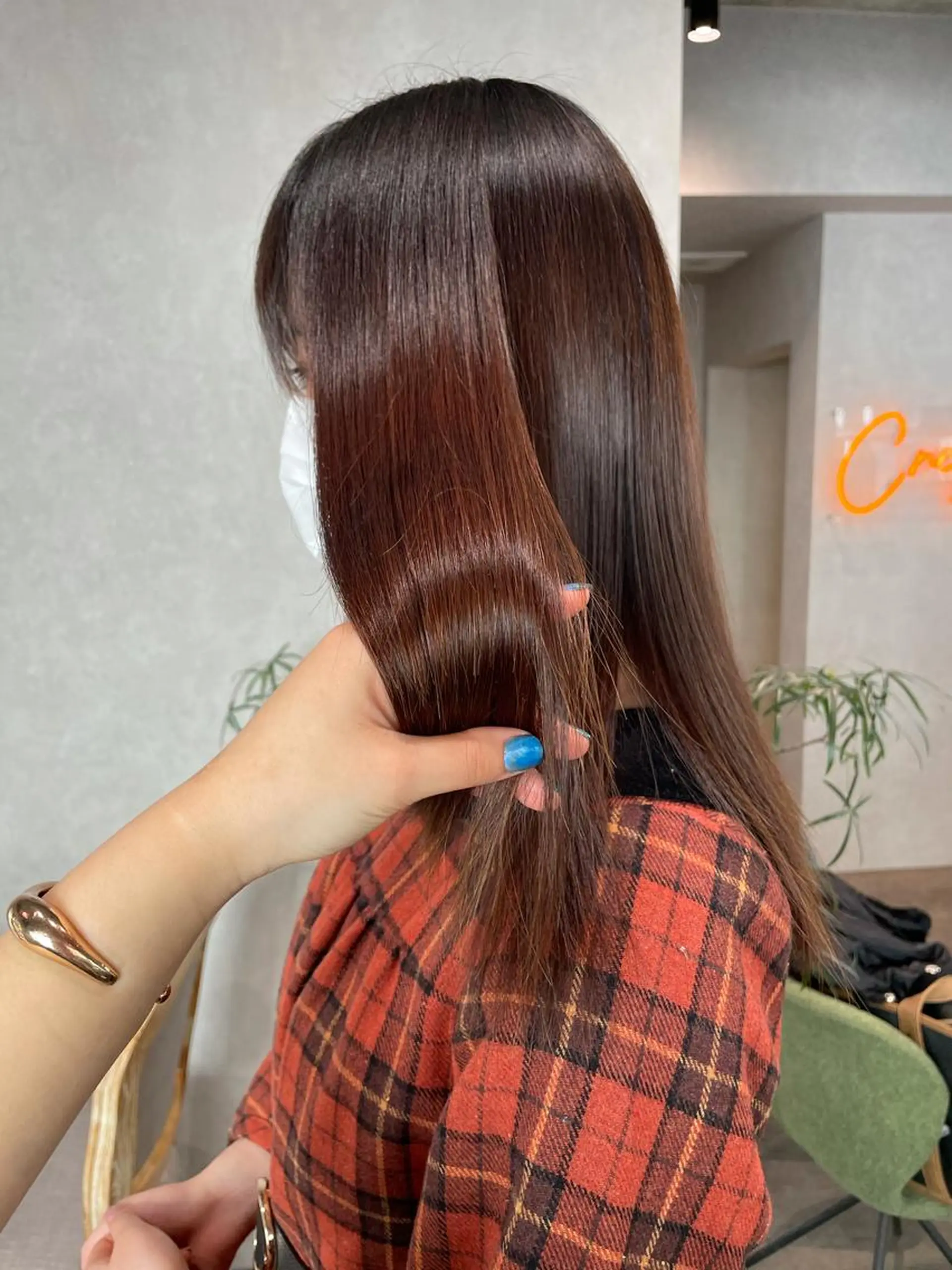 セミロング カラー ブラウンカラー ヘアカラー ナチュラル透明感🌱 小山美樹子のヘアスタイル