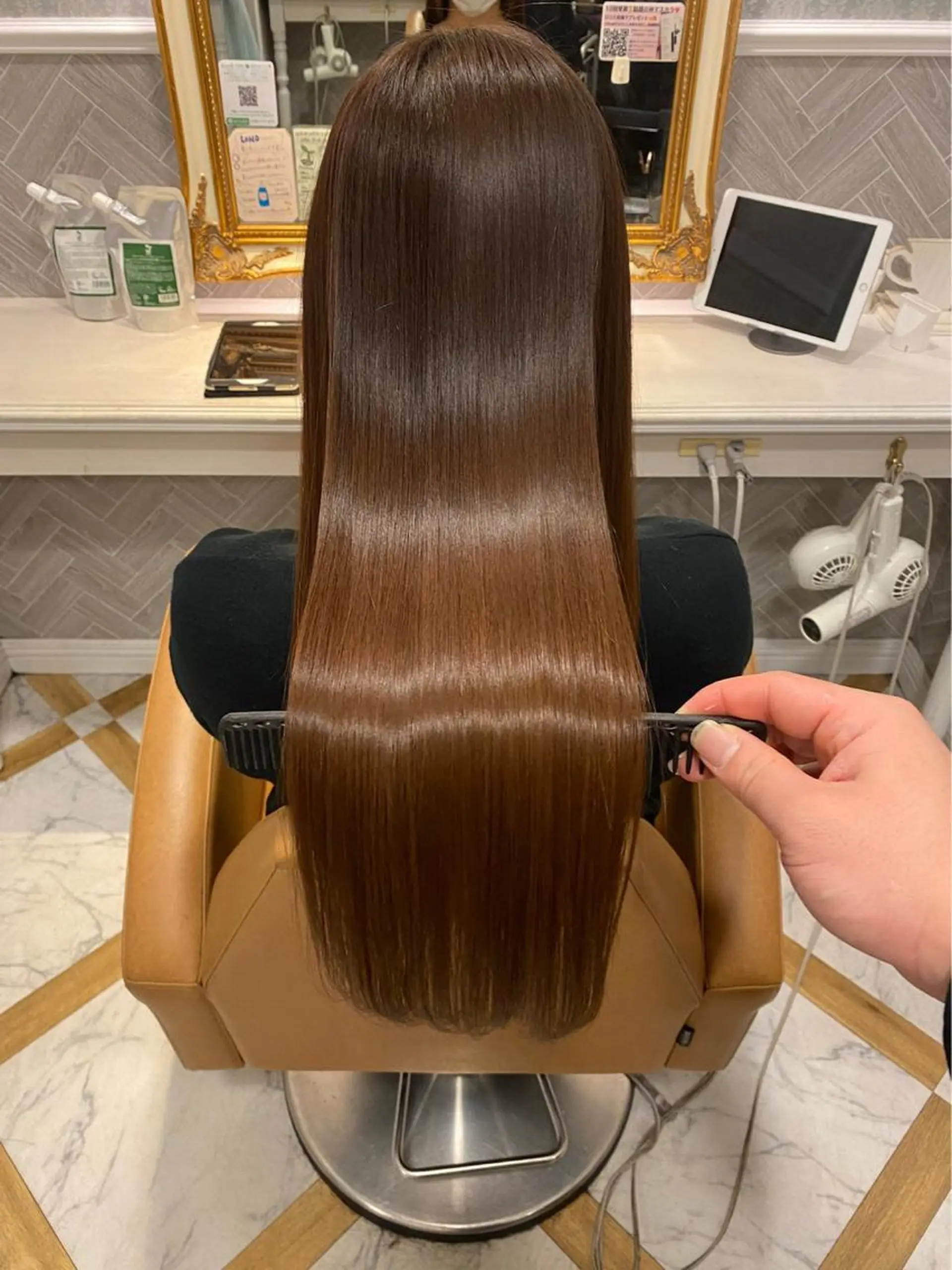 ロング カット 縮毛矯正 トリートメント ✨コテ巻き風パーマ ✨川合佑哉のヘアスタイル