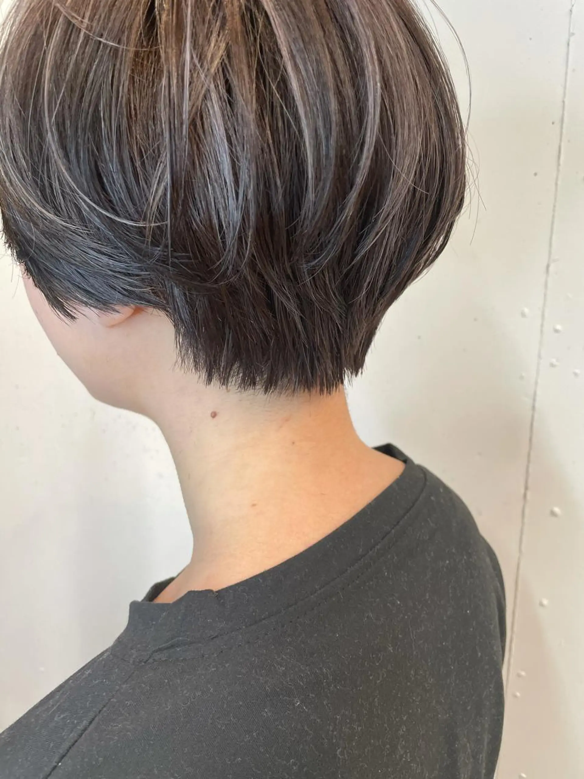ショート カラー ハイライトカラー ハイライト ショートヘア カット ヘアカラー 久保田 千尋のヘアスタイル