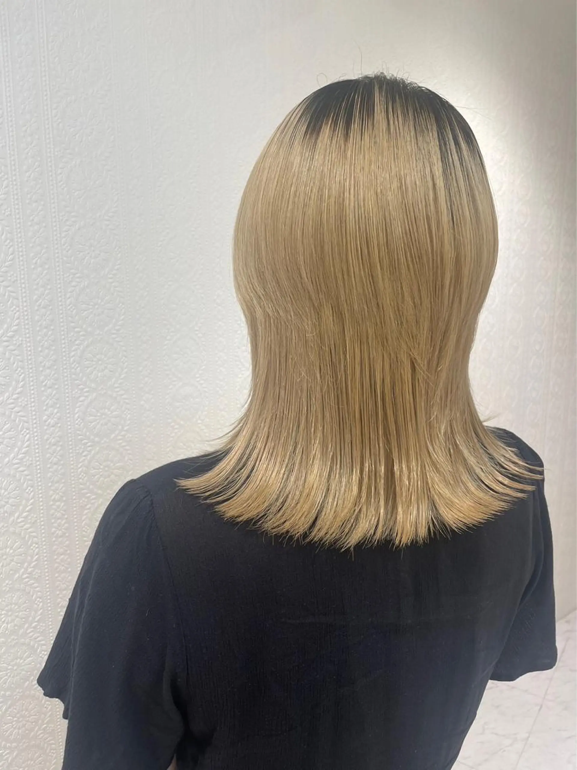 ミディアム トリートメント 岡野 芽依のヘアスタイル