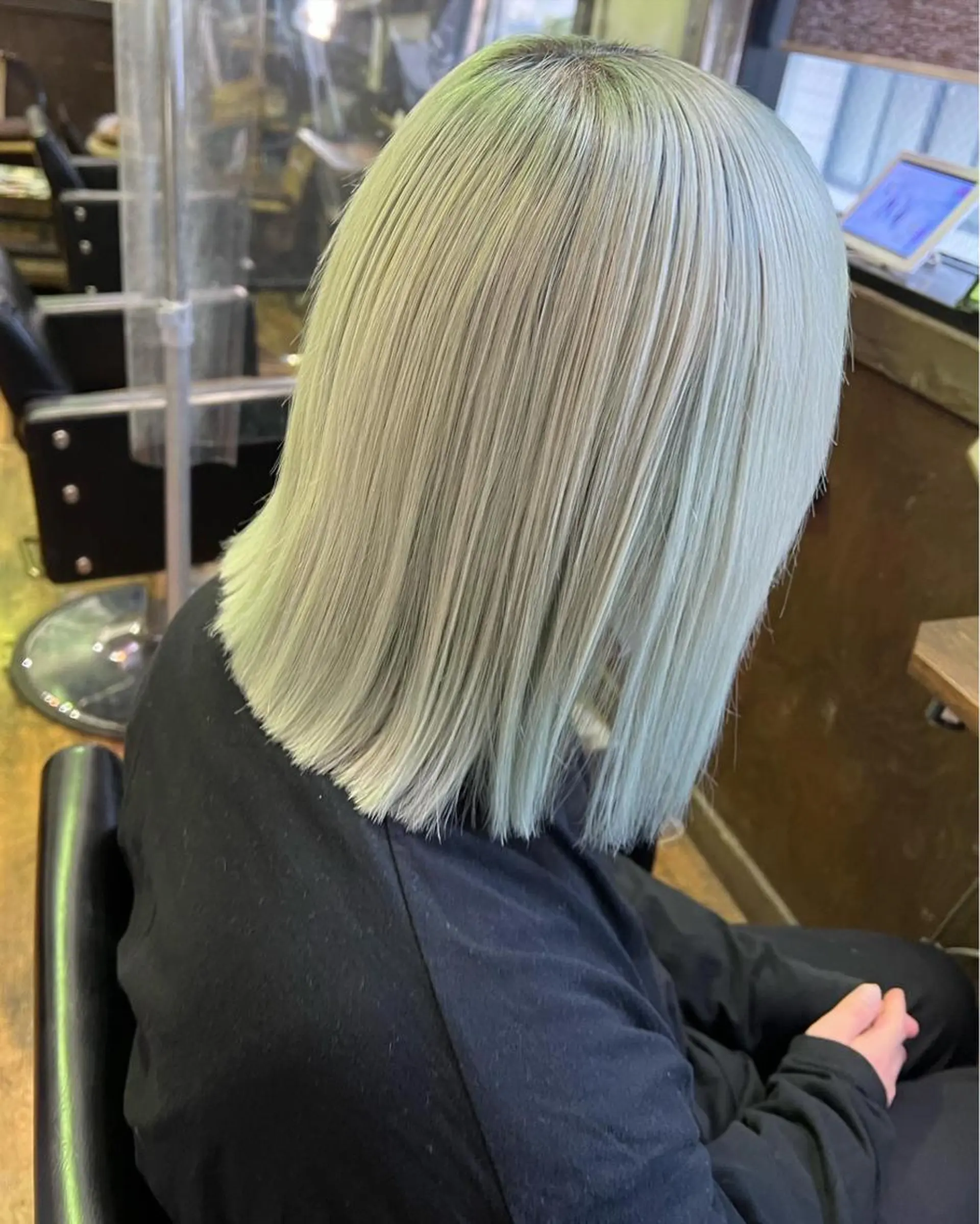 ミディアム カラー ヘアカラー トリートメント PSY(サイ)池袋 金田尚久🎨のヘアスタイル