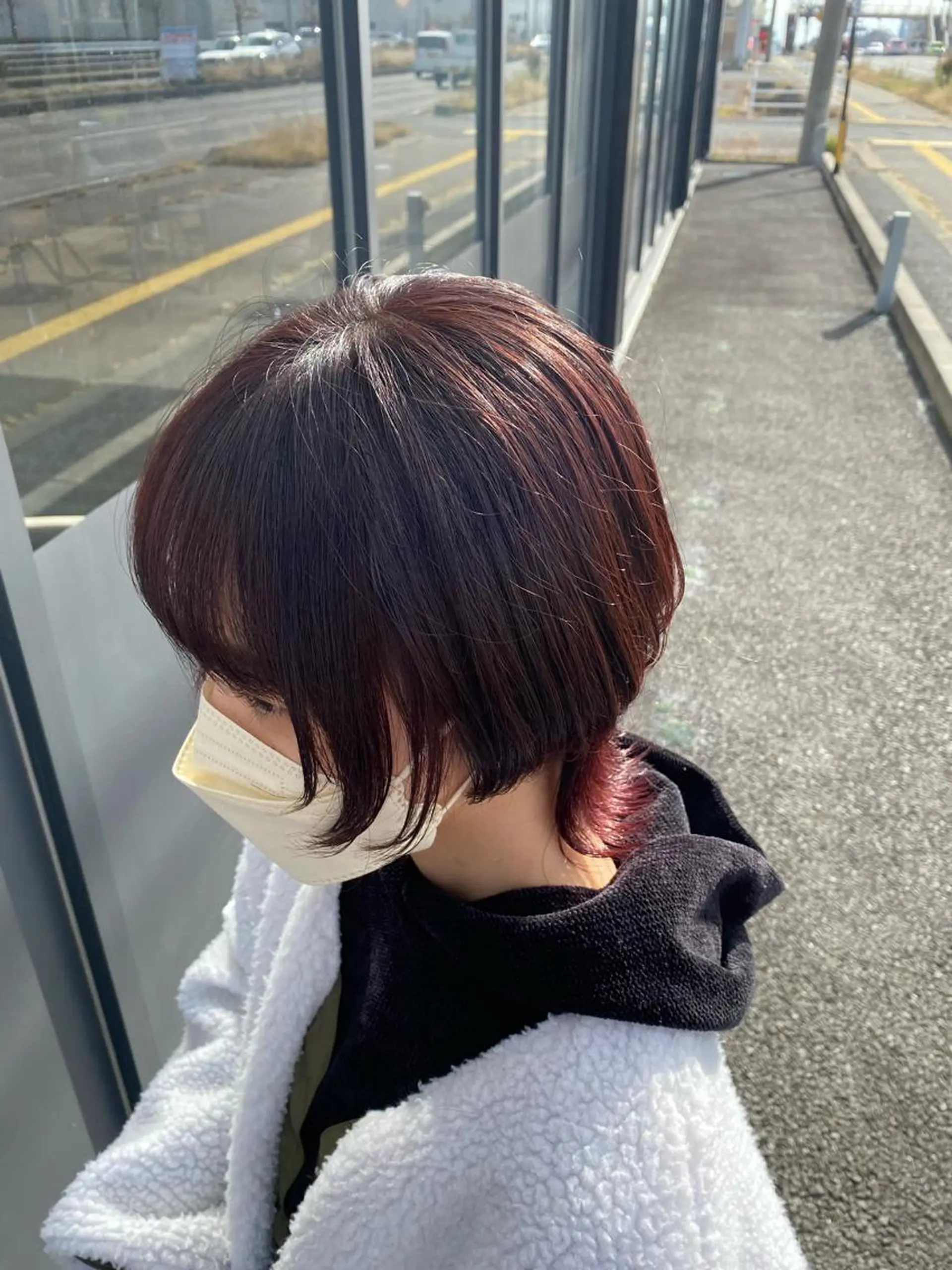 ショート カラー 磯田冬弥/ ブリーチメニューのヘアスタイル