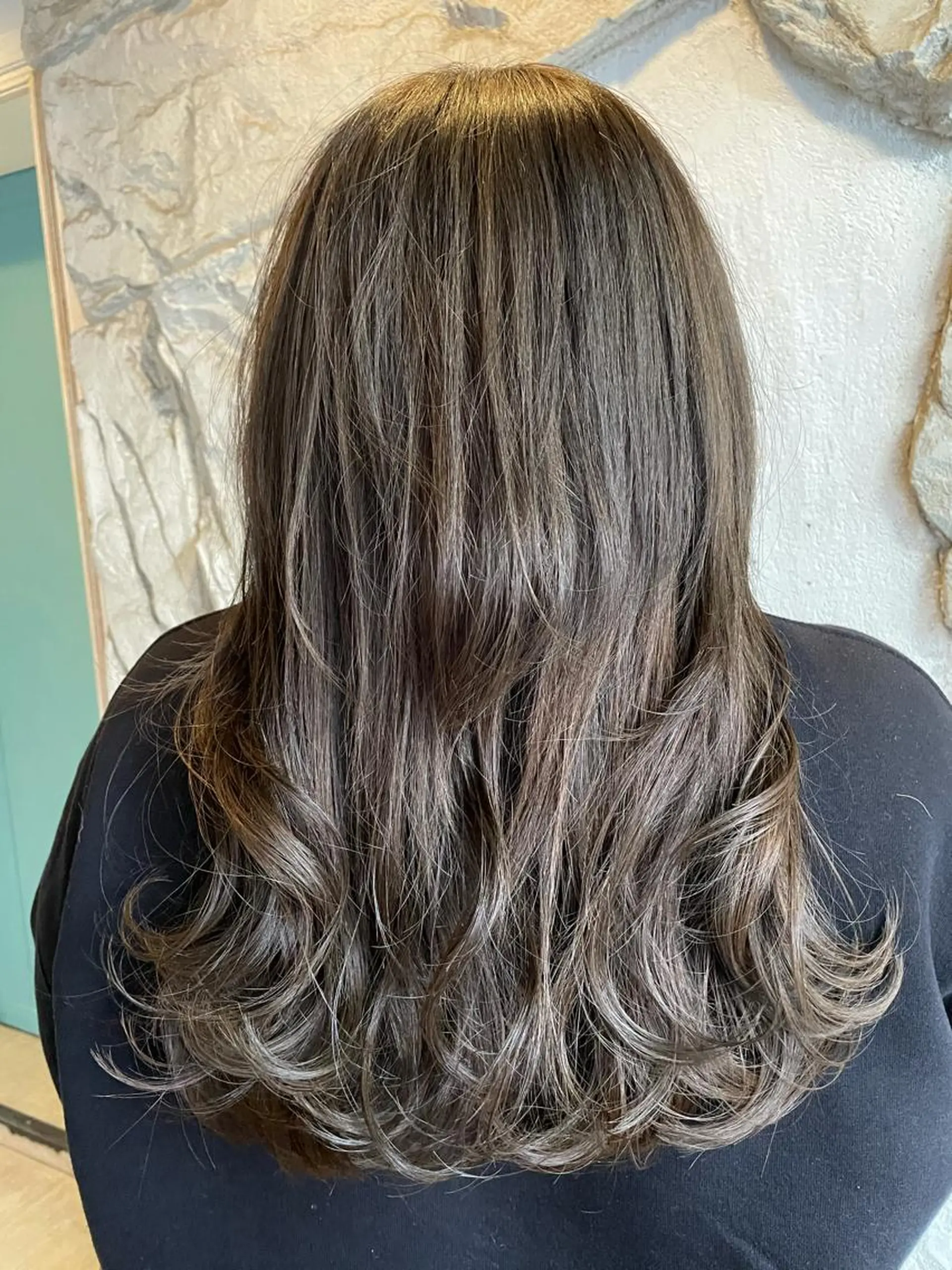 ロング ヘアカラー 末石 智のヘアスタイル