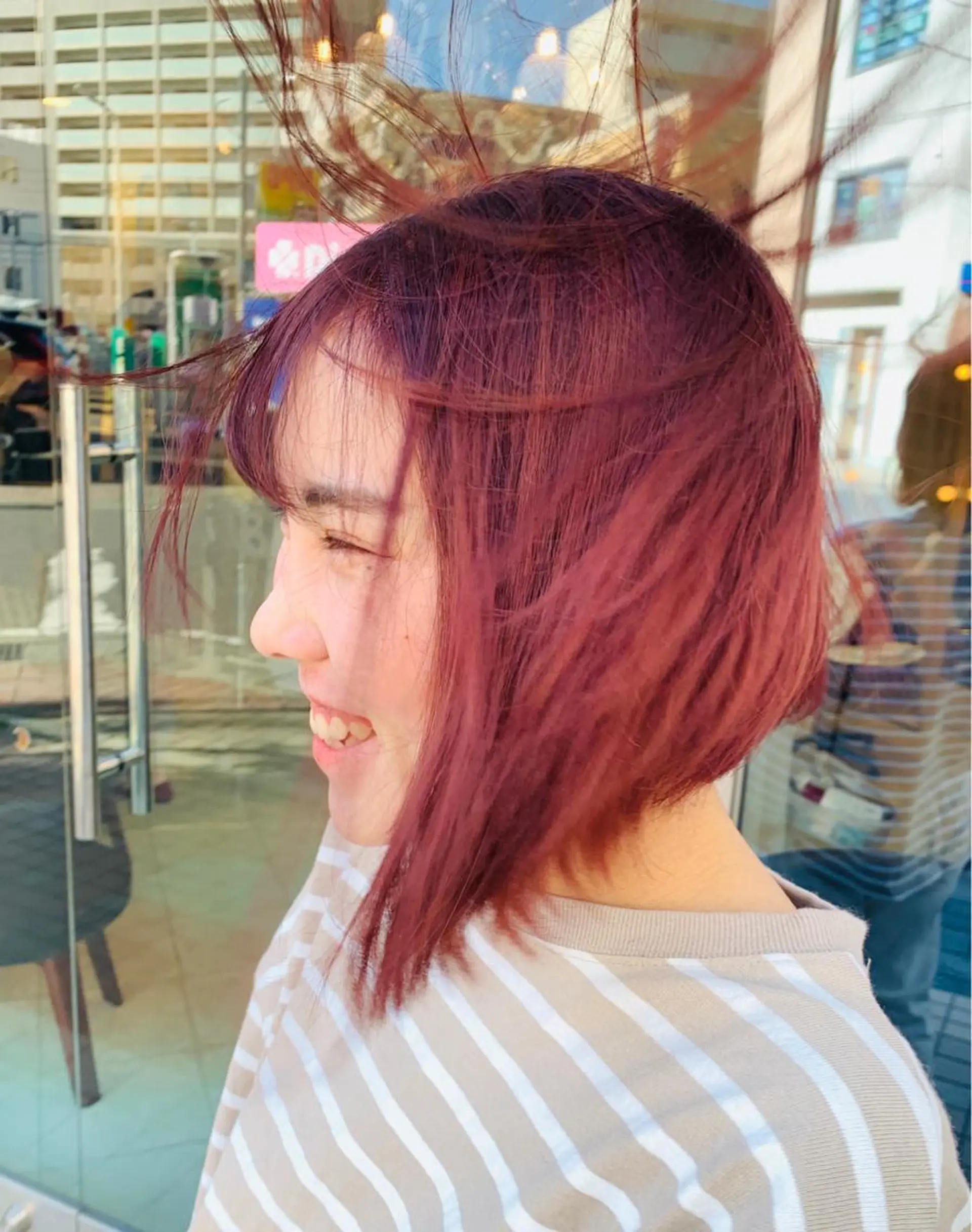 ミディアム カラー アッシュ ブリーチ ブルーカラー ブルーアッシュ ハイトーンカラー nishimura makotoのヘアスタイル