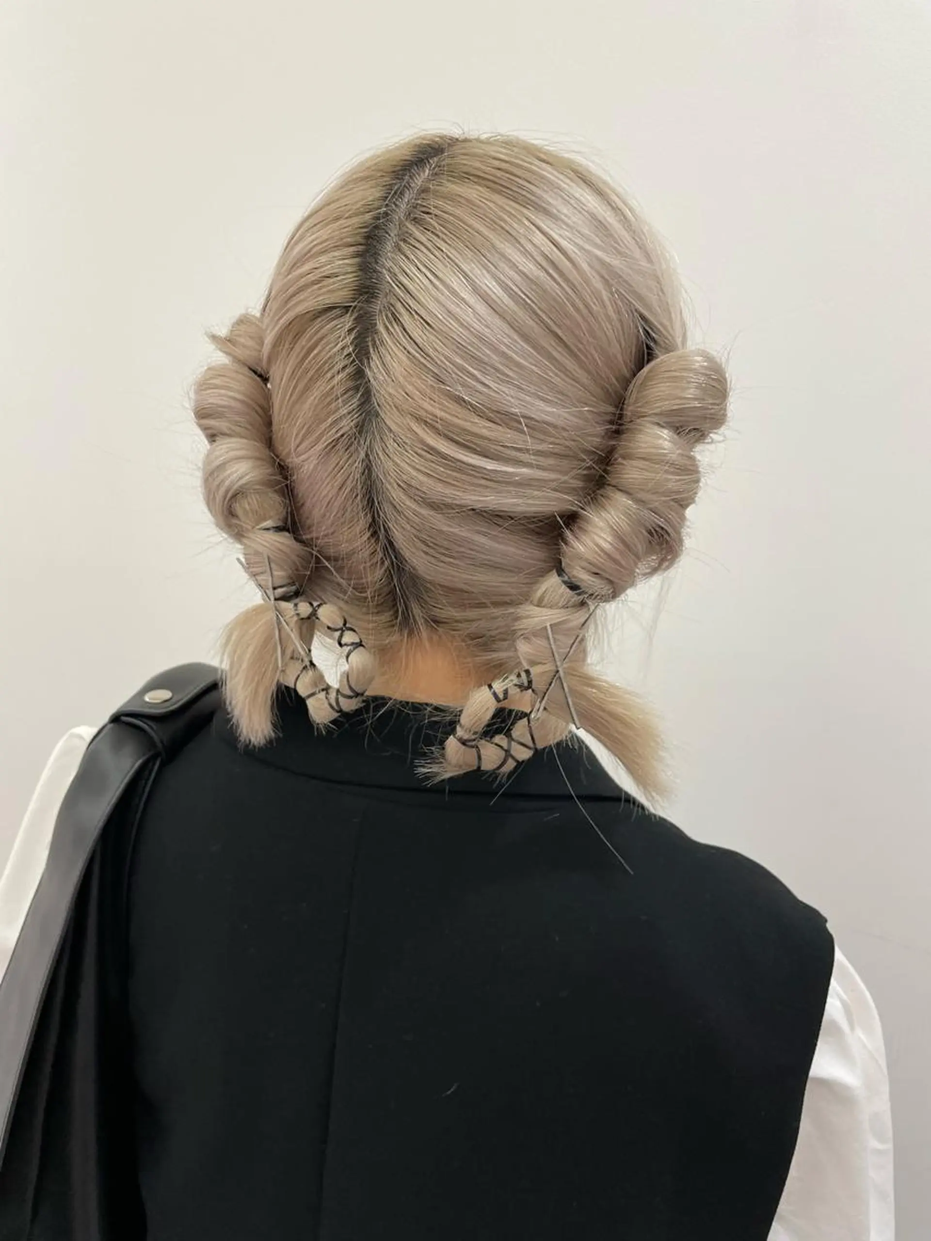 ヘアアレンジ ダブルカラー,透け カラーHINARIのヘアスタイル