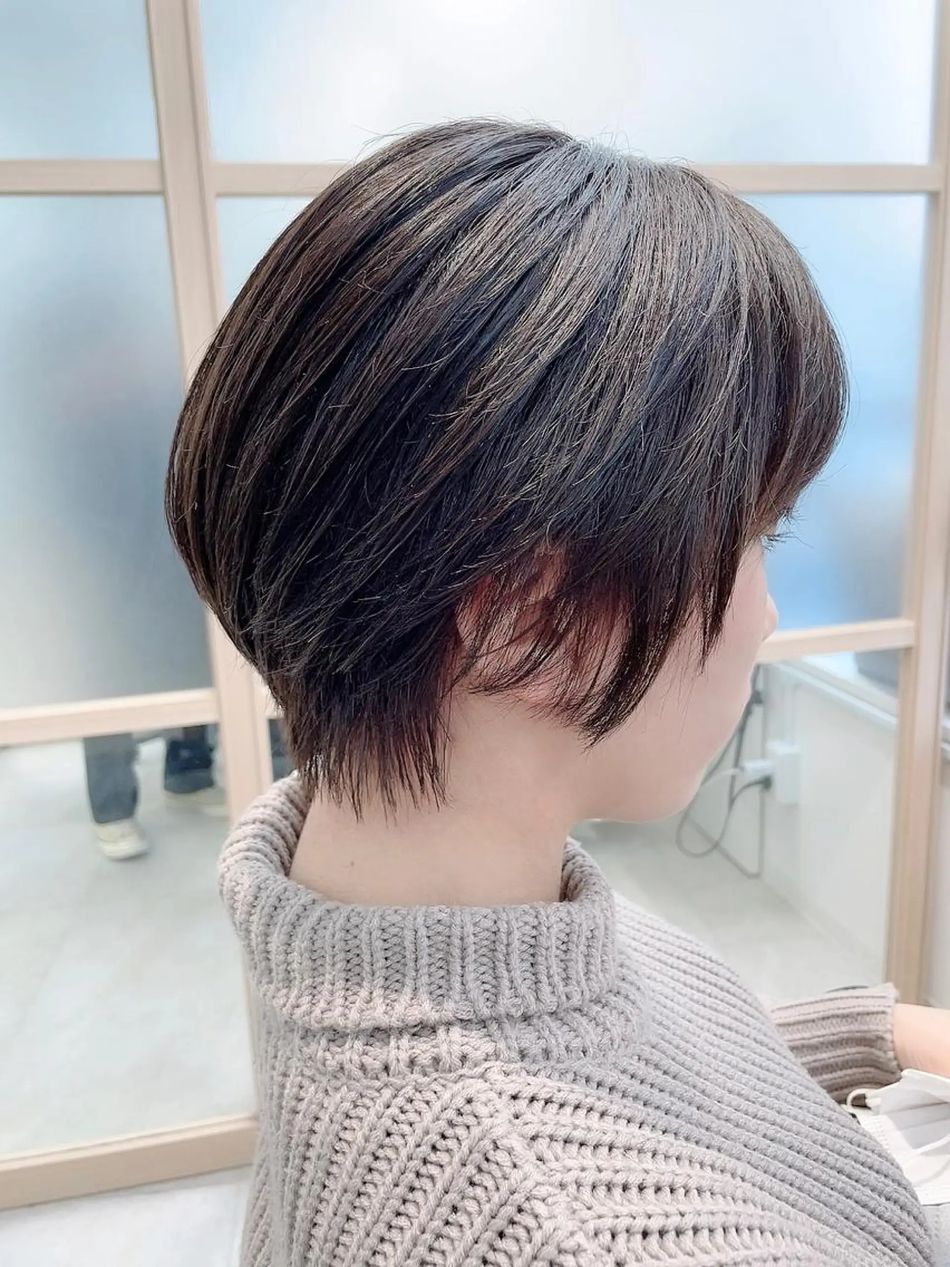 ショート カット ヘアカラー トリートメント 透明感カラー 山中のヘアスタイル