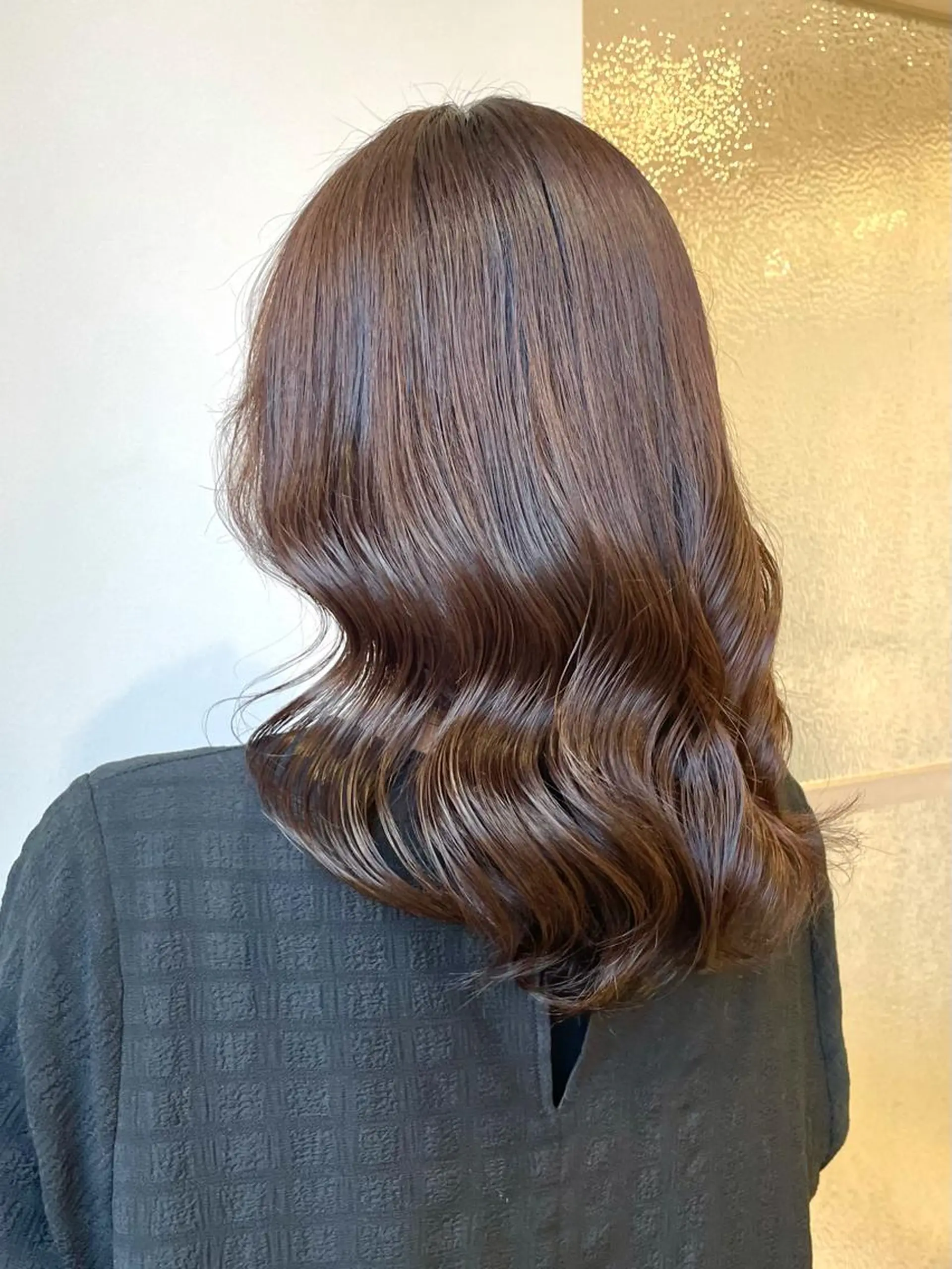 ミディアム カラー モデルさん募集中IT byALBUM八王子のヘアスタイル