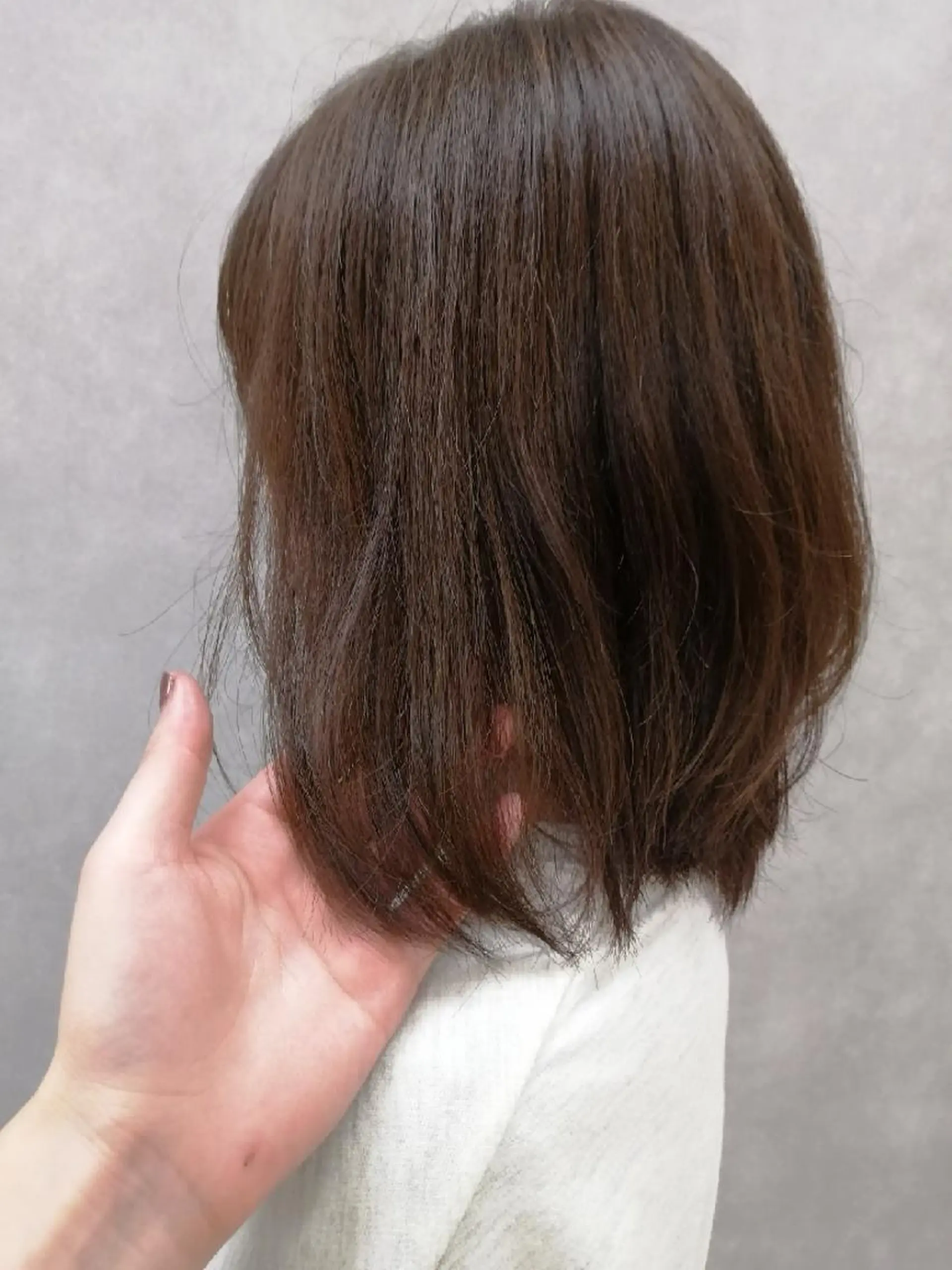 ミディアム カラー アッシュ ベージュカラー hase _のヘアスタイル