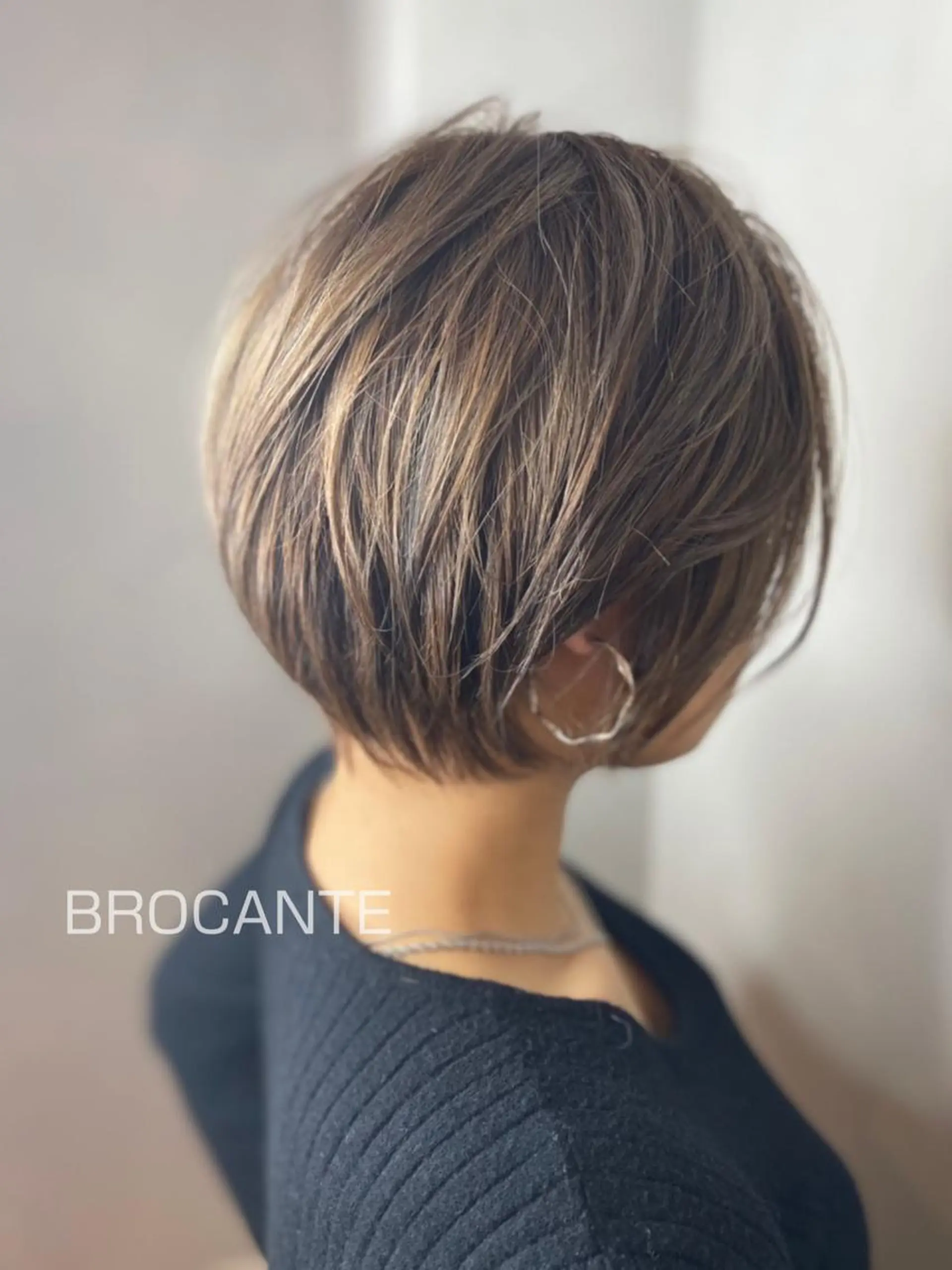 ショート カラー ショートボブ ハイライトカラー ボブ ハイライト ショートヘア BROCANTE立川 karasawa.nのヘアスタイル