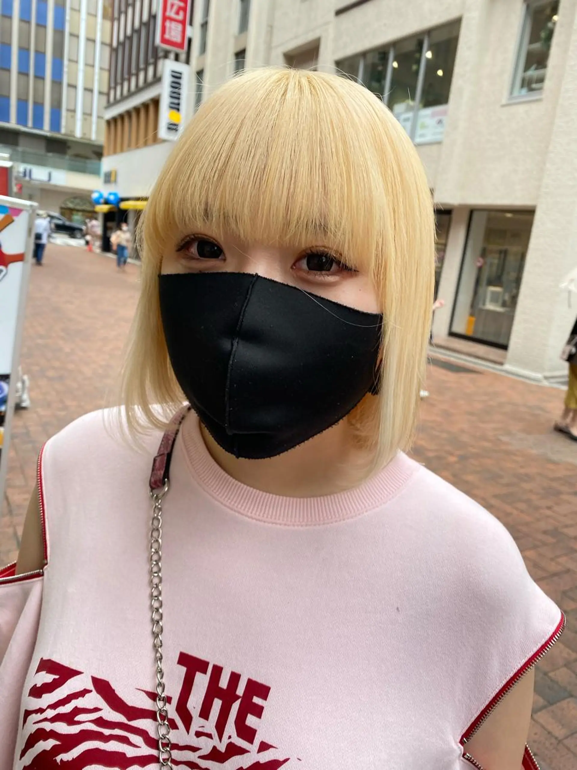 ミディアム カラー 抜きっぱなしブロンド ハイトーンカラー ボブ 顔周りカット/透明感 カラー✂️MEIのヘアスタイル